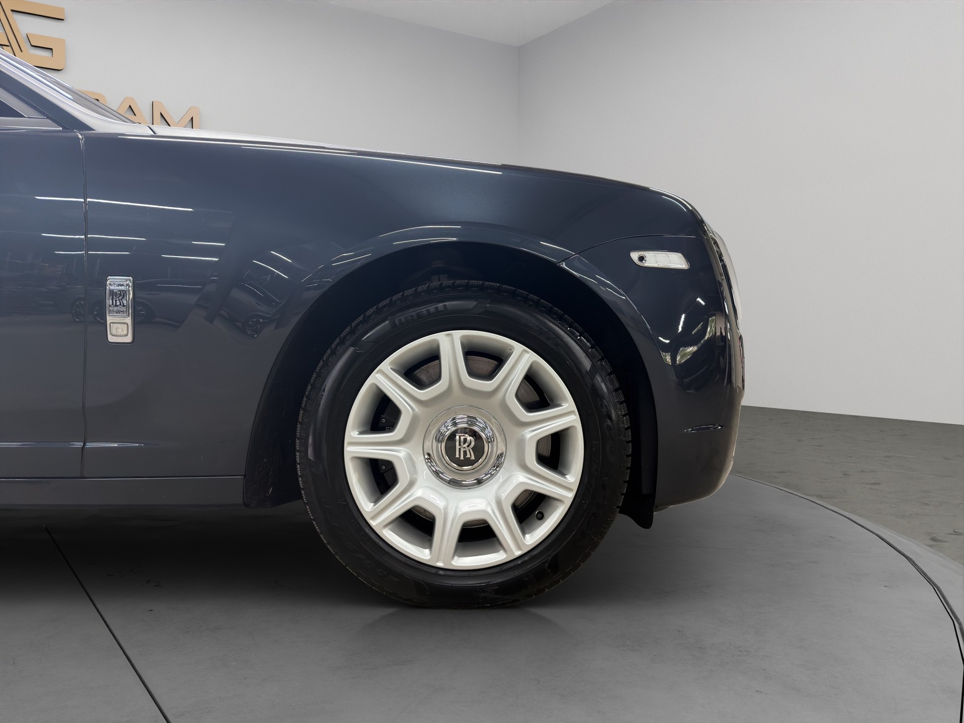 ROLLS-ROYCE Ghost 6.6 V12-image-8
