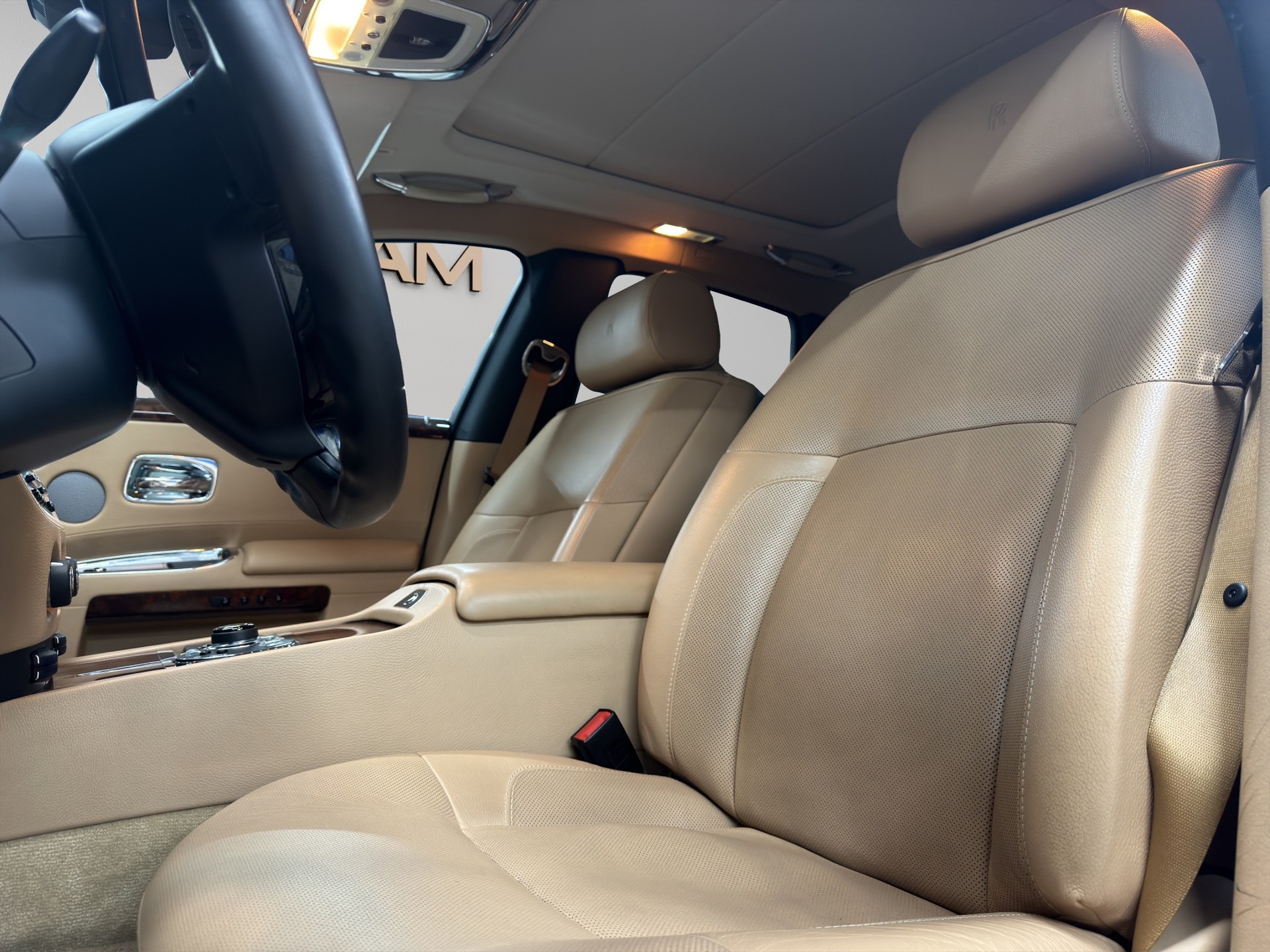 ROLLS-ROYCE Ghost 6.6 V12-image-13