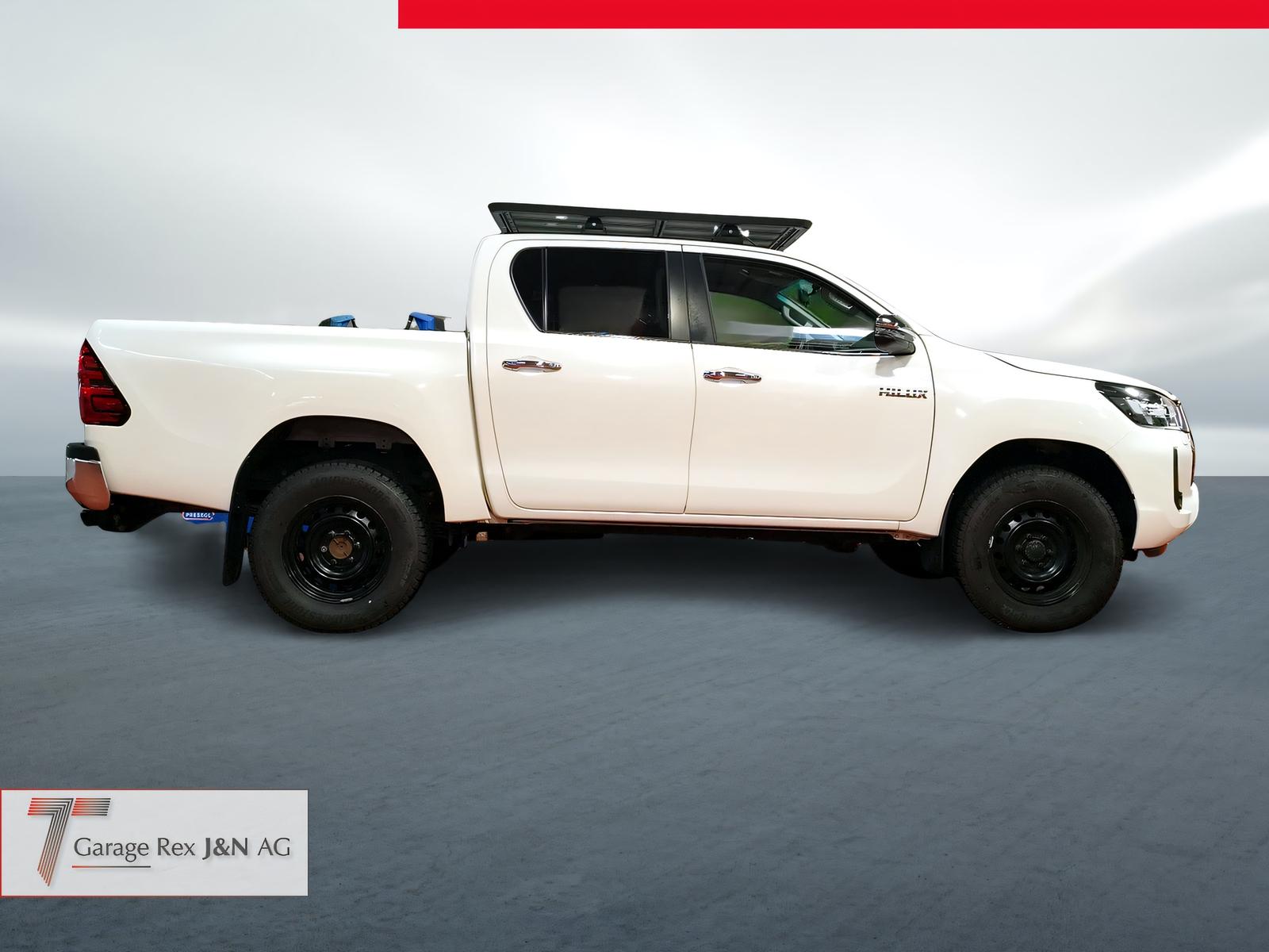 TOYOTA Hilux Double Cab.-Pick-up 2.8 D-4D 204 Style-image-5