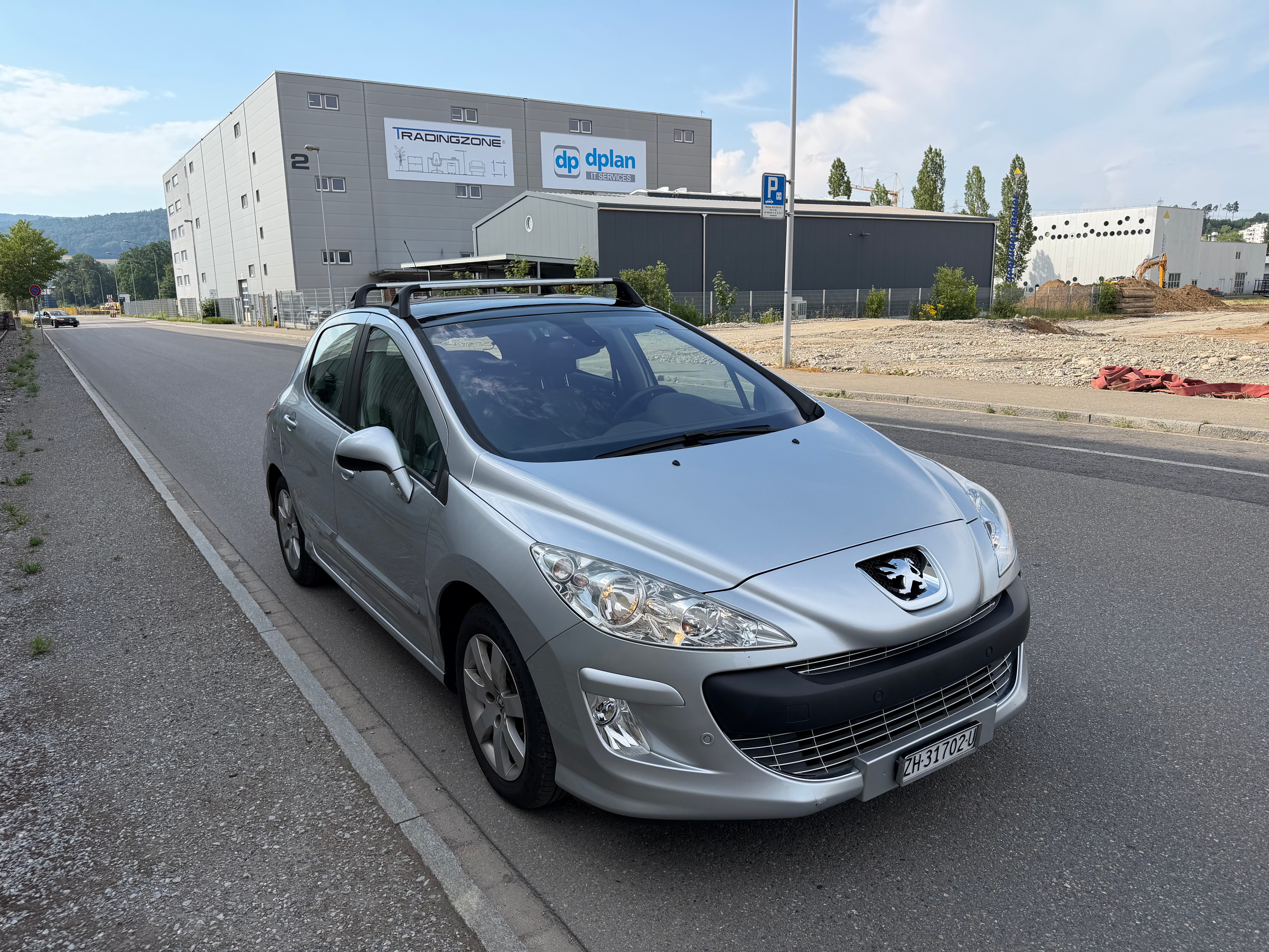 PEUGEOT 308 1.6 16V T Black&Silver **FRISCH AB MFK** — slika 3