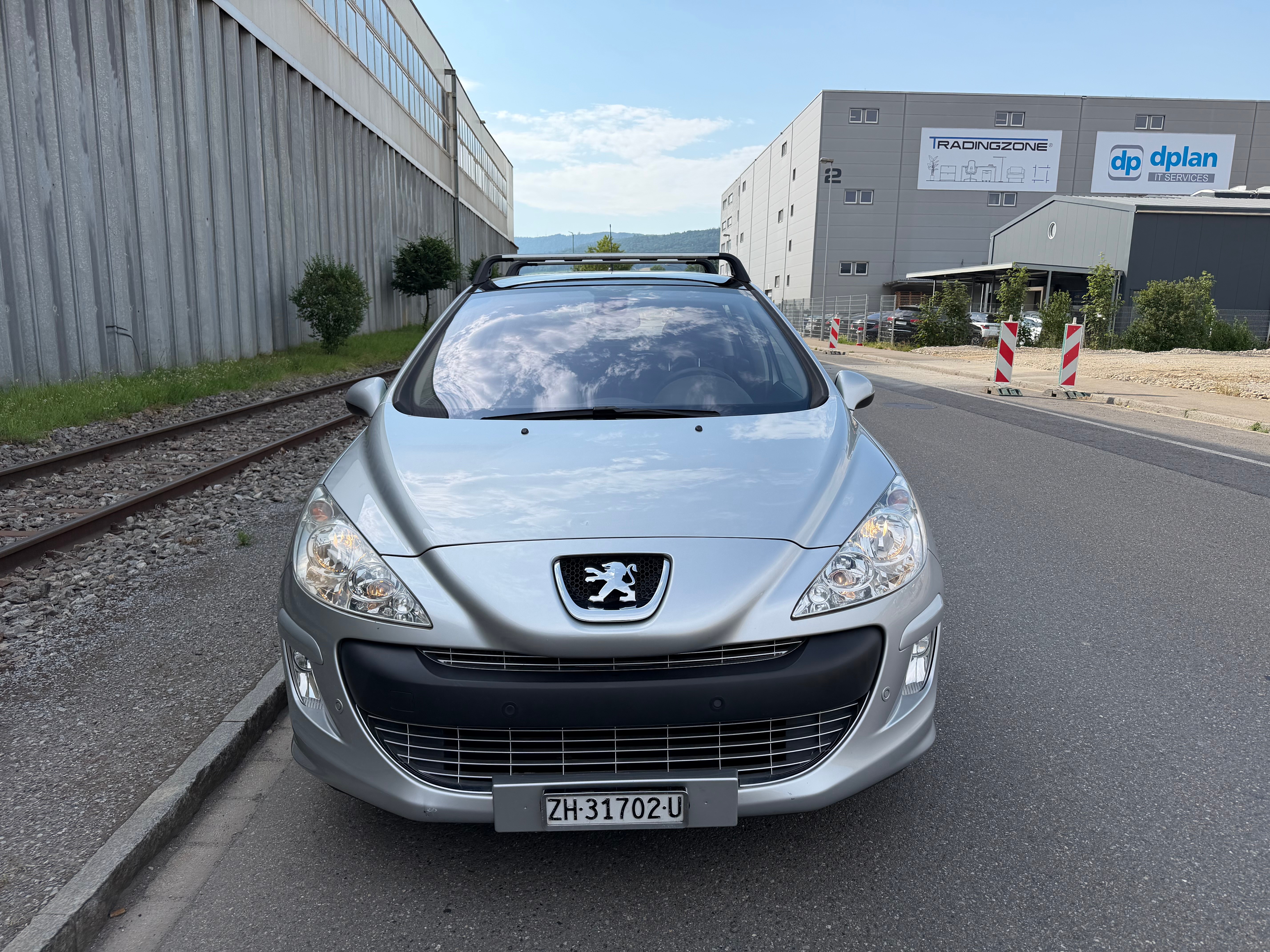 PEUGEOT 308 1.6 16V T Black&Silver **FRISCH AB MFK** — slika 2