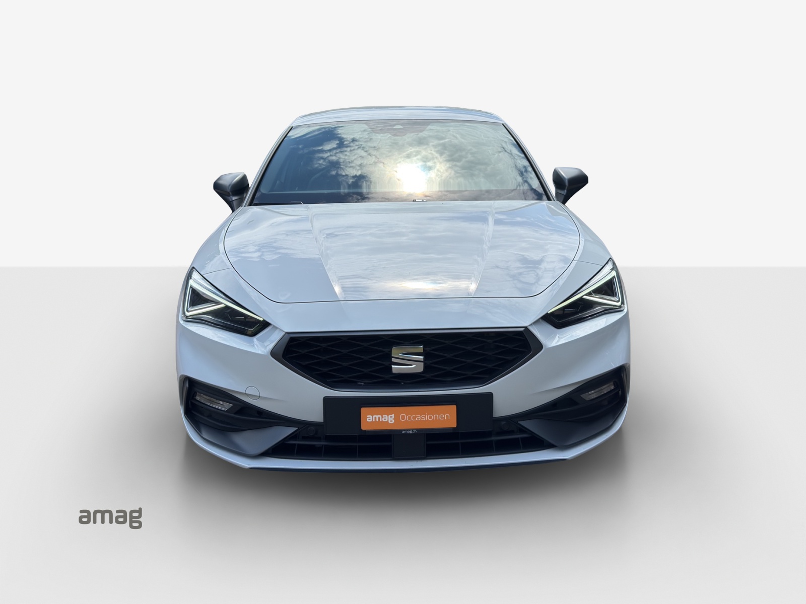 SEAT Leon 1.5 eHybrid pHEV DSG FR-image-6