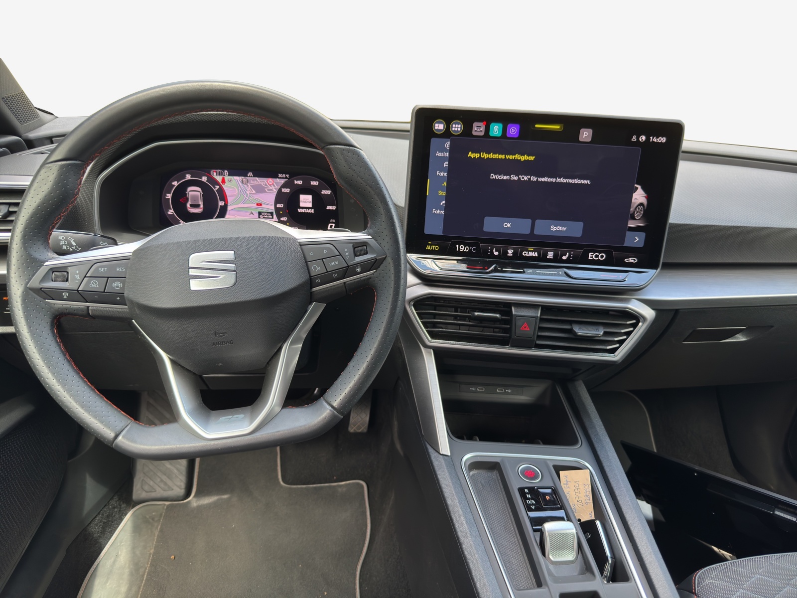 SEAT Leon 1.5 eHybrid pHEV DSG FR-image-8