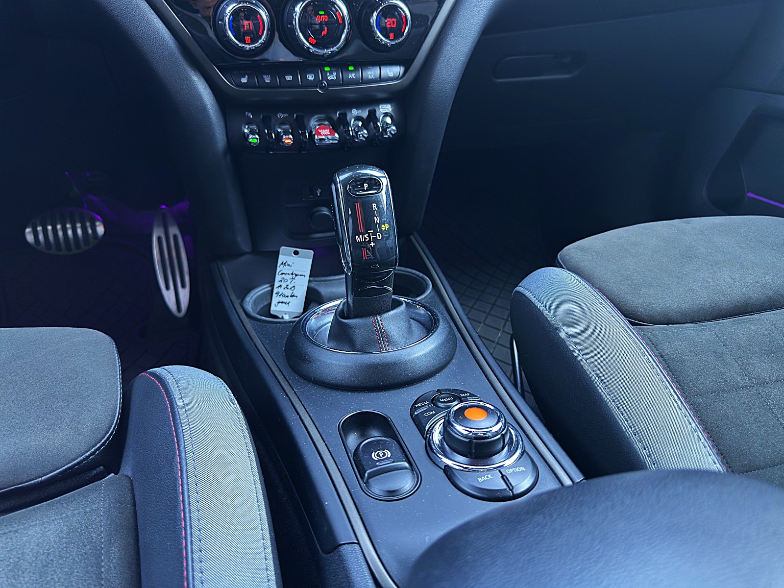 MINI Countryman F60 2.0i John Cooper Works ALL4 / CH Auslieferung-image-17