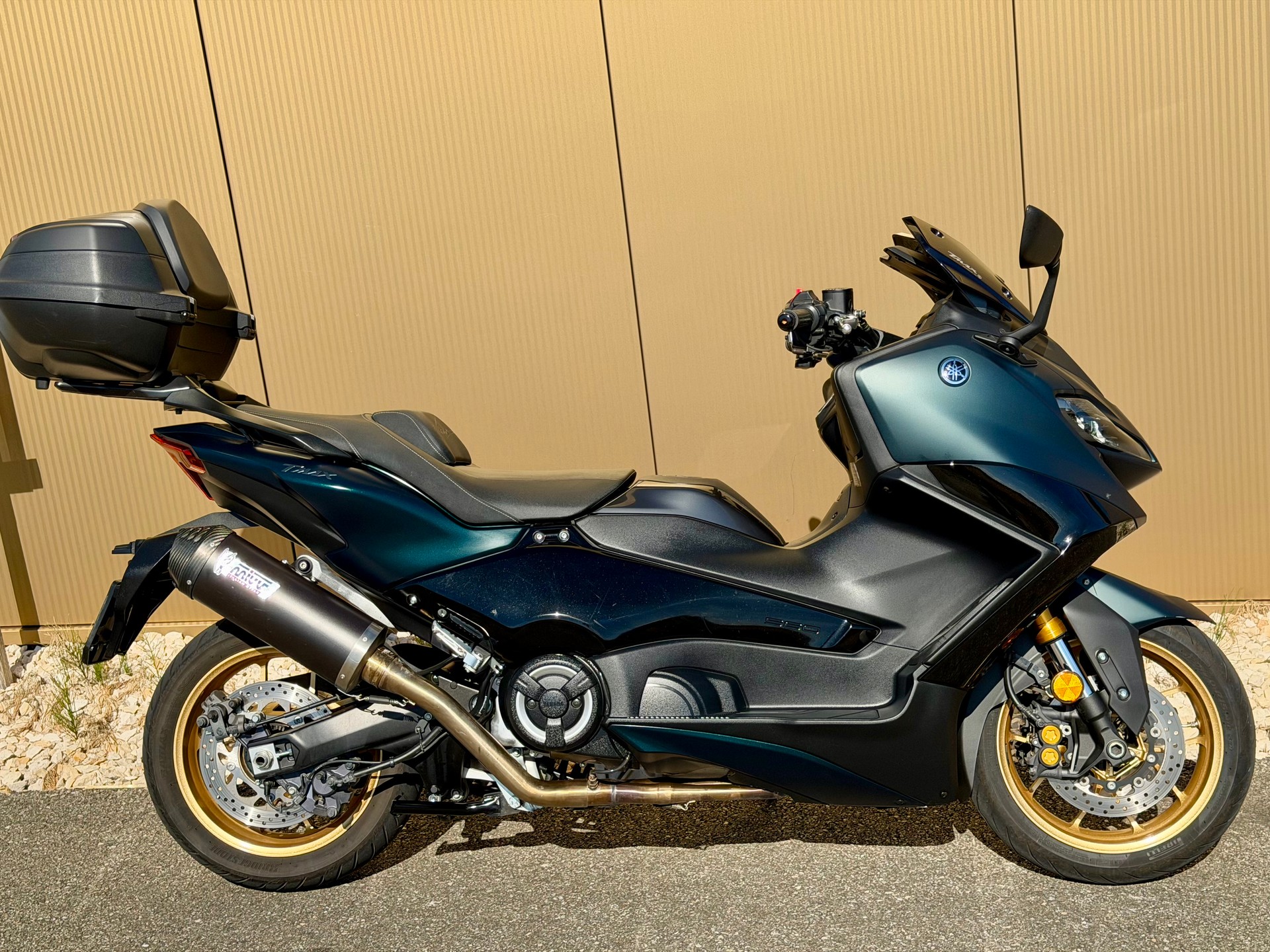 YAMAHA T-MAX Tech-Max XP 560-showroom-element-3