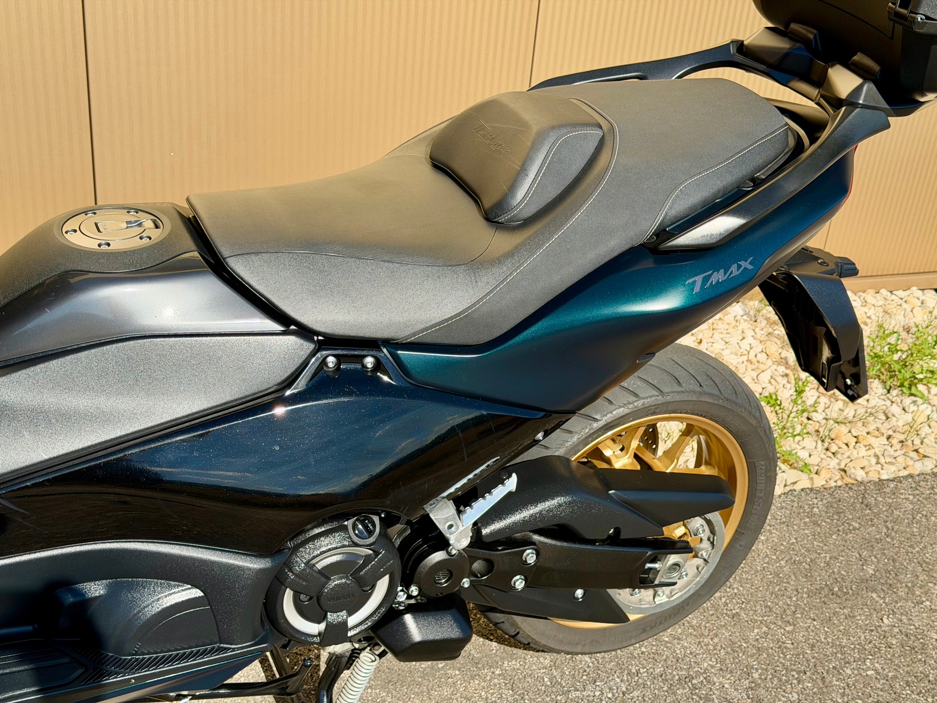 YAMAHA T-MAX Tech-Max XP 560-image-14