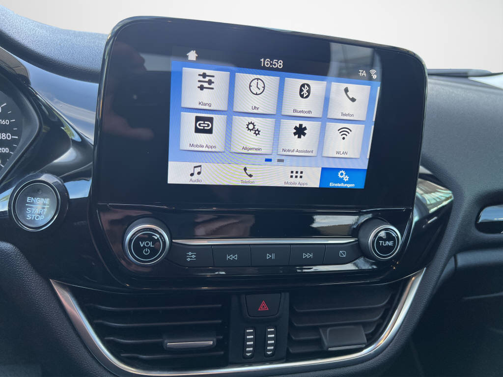FORD Fiesta 1.0 EcoB Titanium-image-11