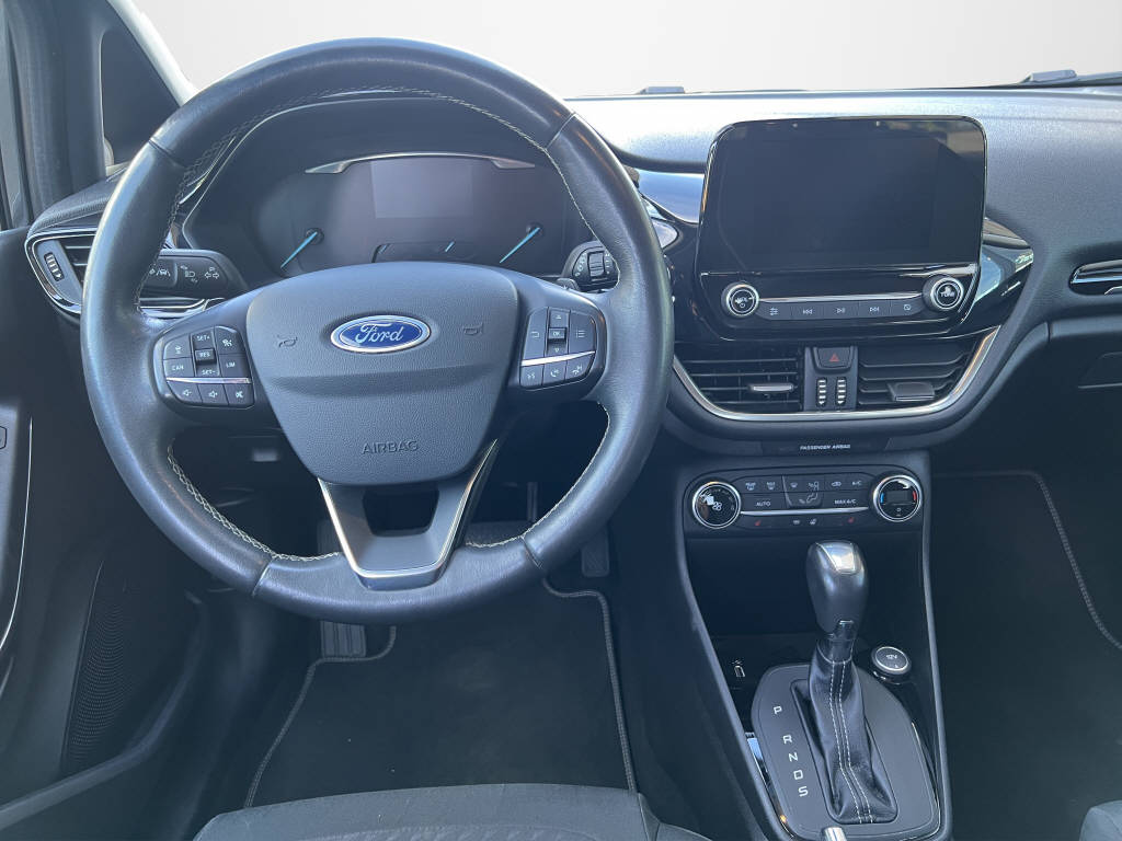 FORD Fiesta 1.0 EcoB Titanium-image-13