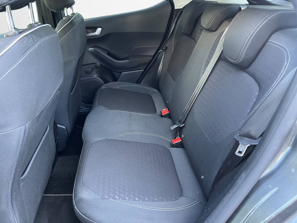 FORD Fiesta 1.0 EcoB Titanium-image-14