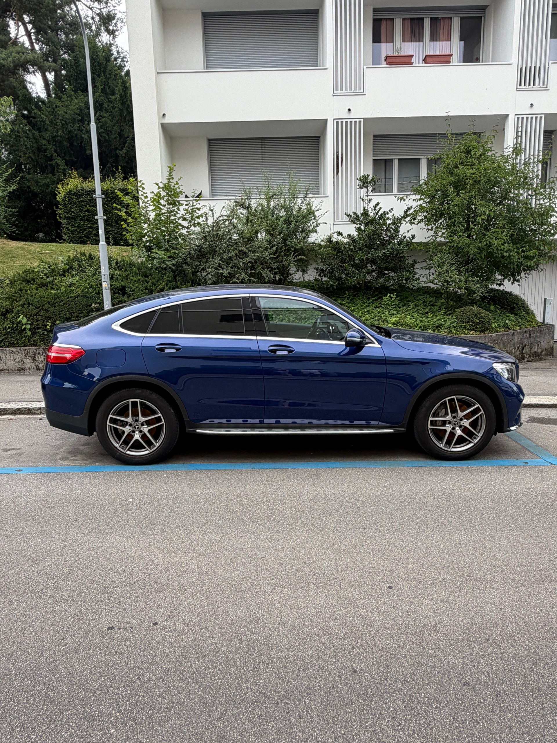 MERCEDES-BENZ GLC Coupé 250 AMG Line 4matic 9G-Tronic-image-1