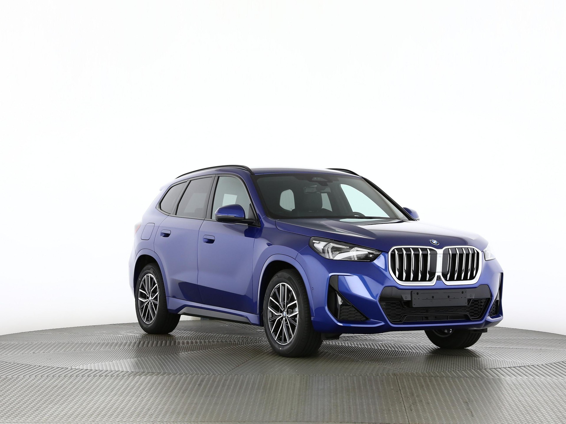 BMW X1 30e xDrive paddles-image-27