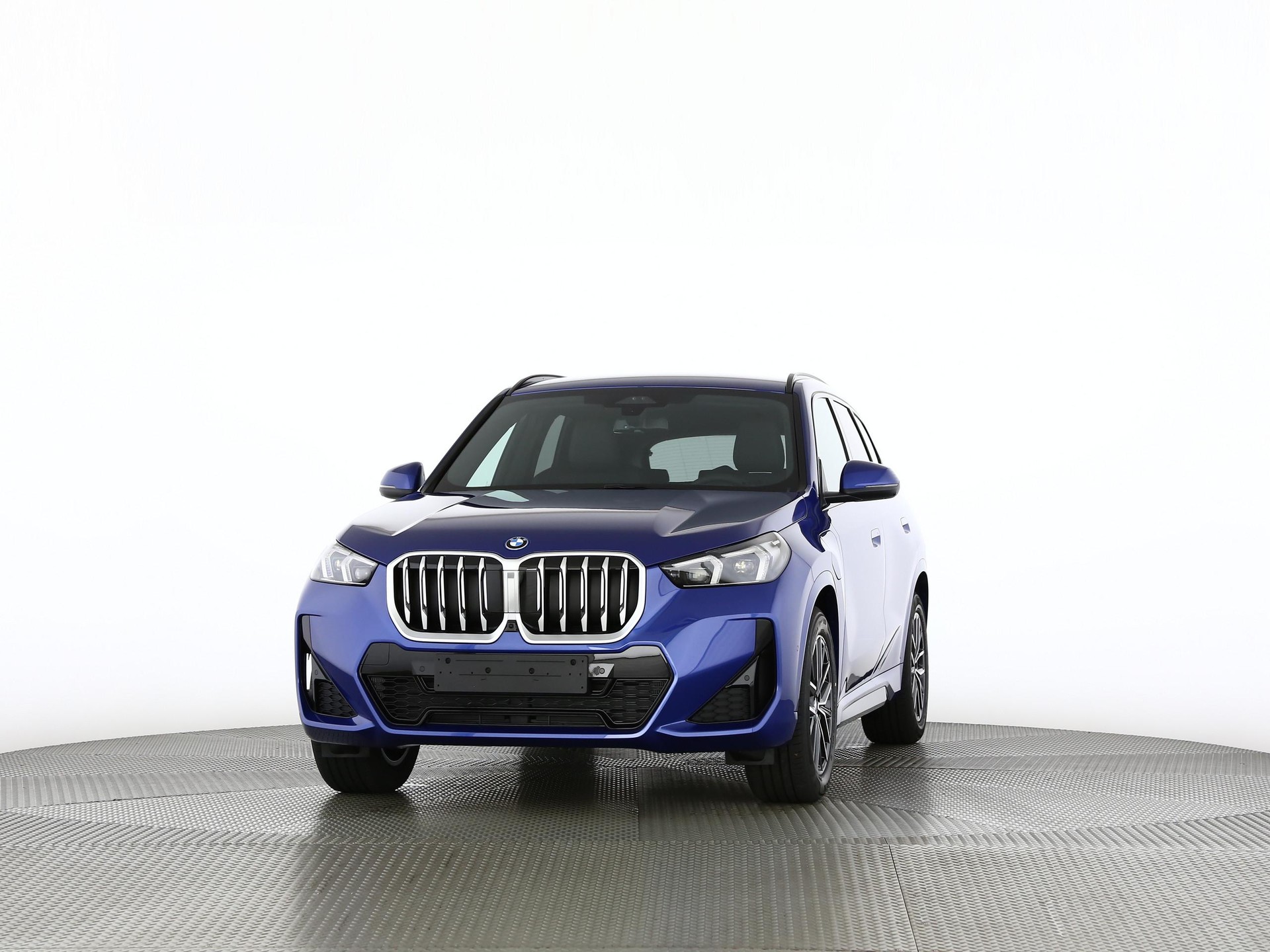 BMW X1 30e xDrive paddles-image-6