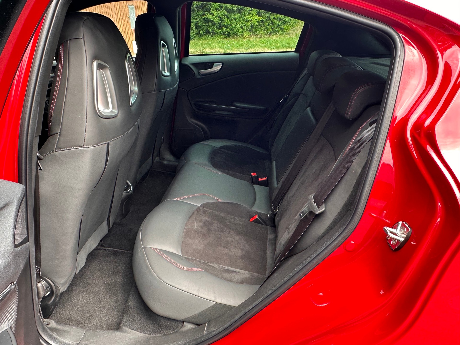 ALFA ROMEO Giulietta 1750 TBi Veloce TCT-image-9