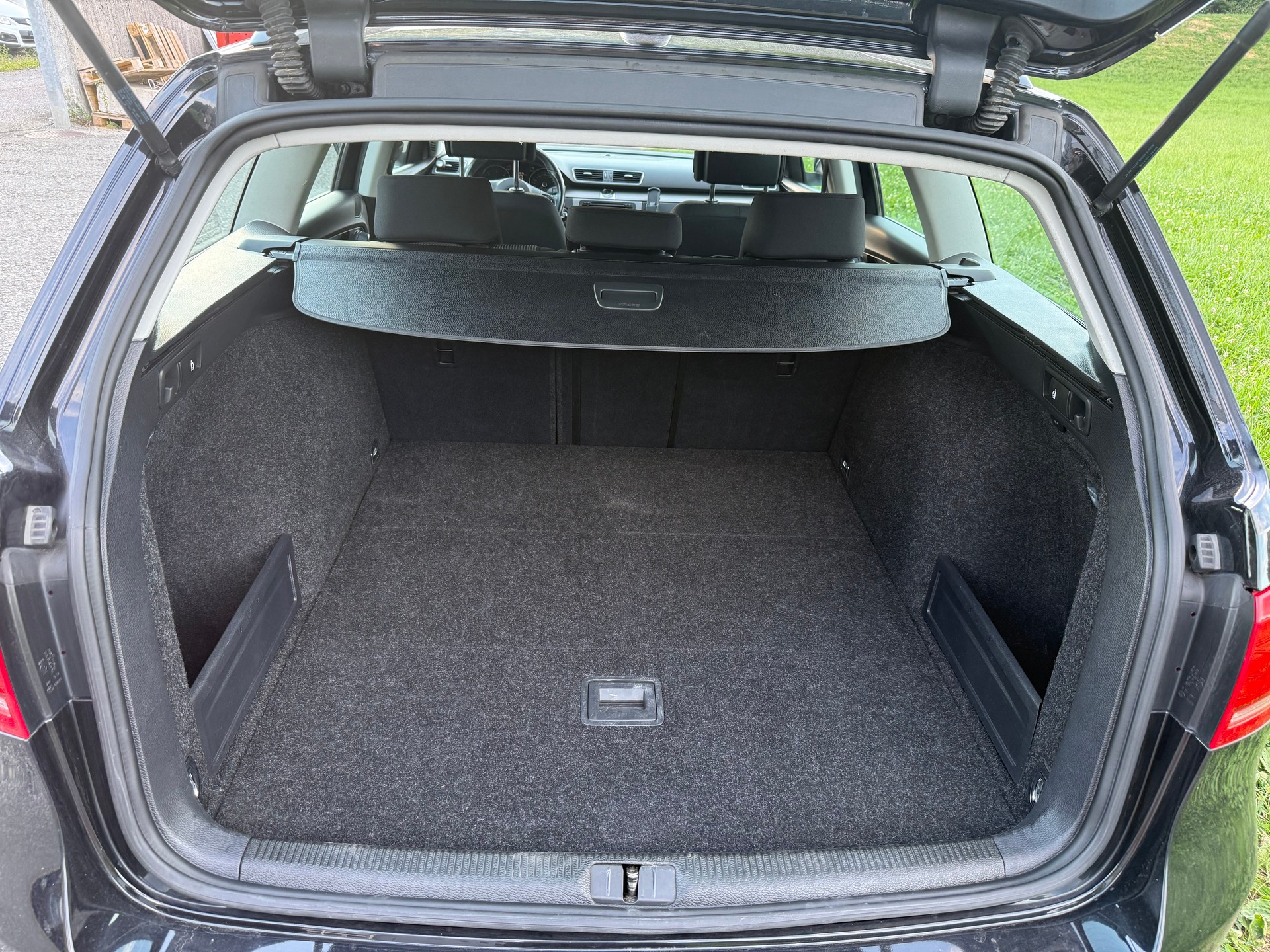 VW Passat Variant 2.0 TDI BMT Comfortline-image-9