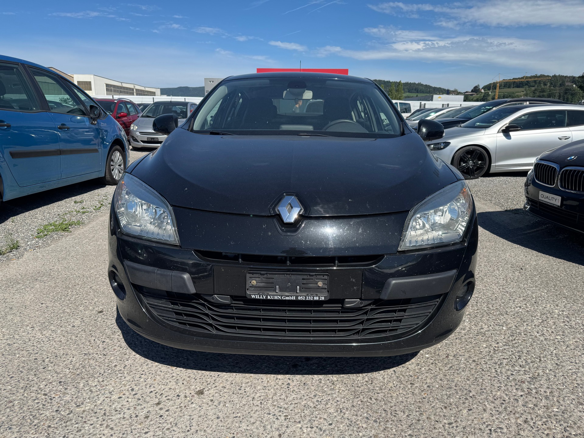RENAULT Mégane 1.5 dCi Dynamique EDC-image-0