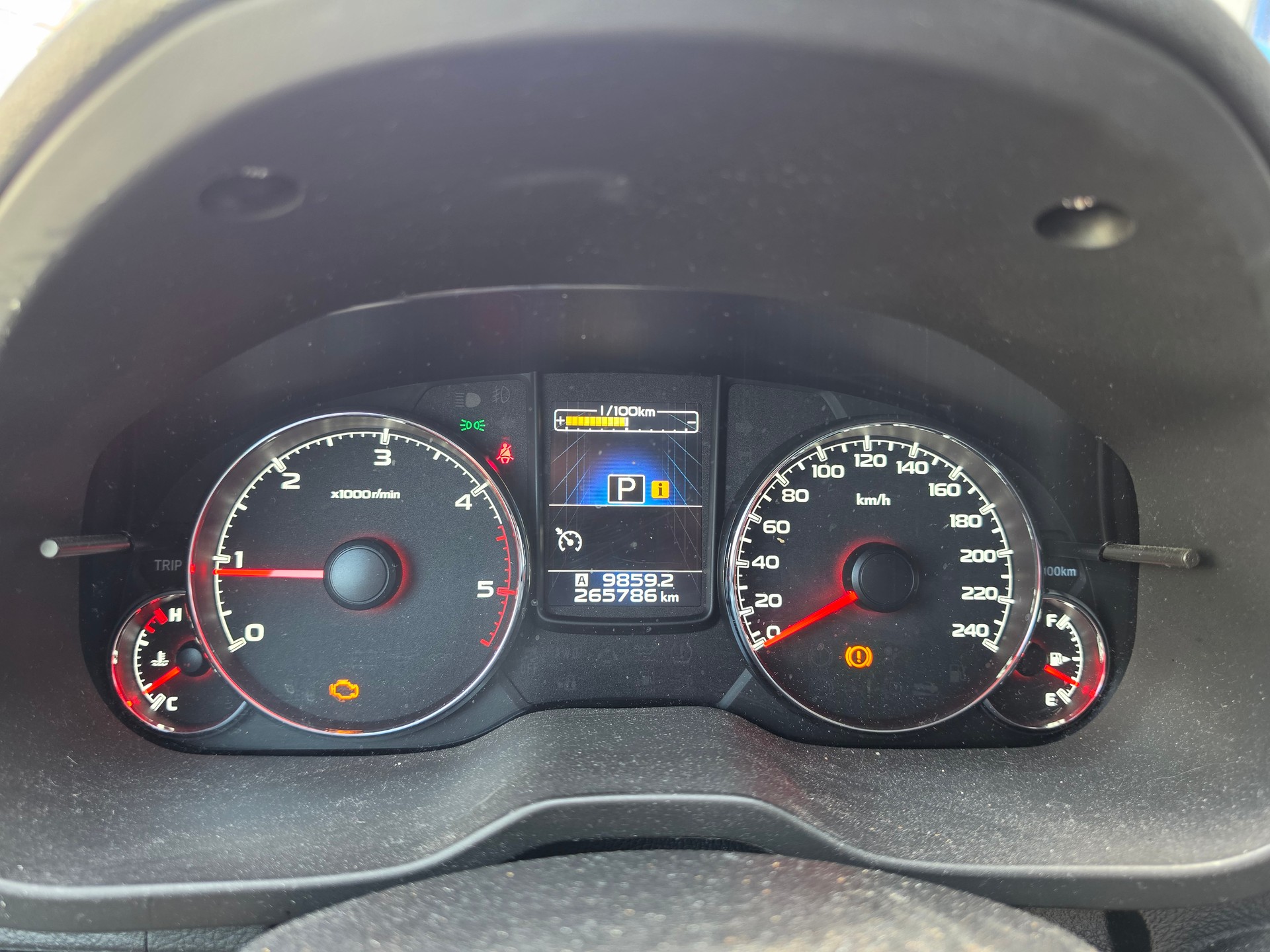 SUBARU Outback 2.0D Swiss AWD Lineartronic-image-10
