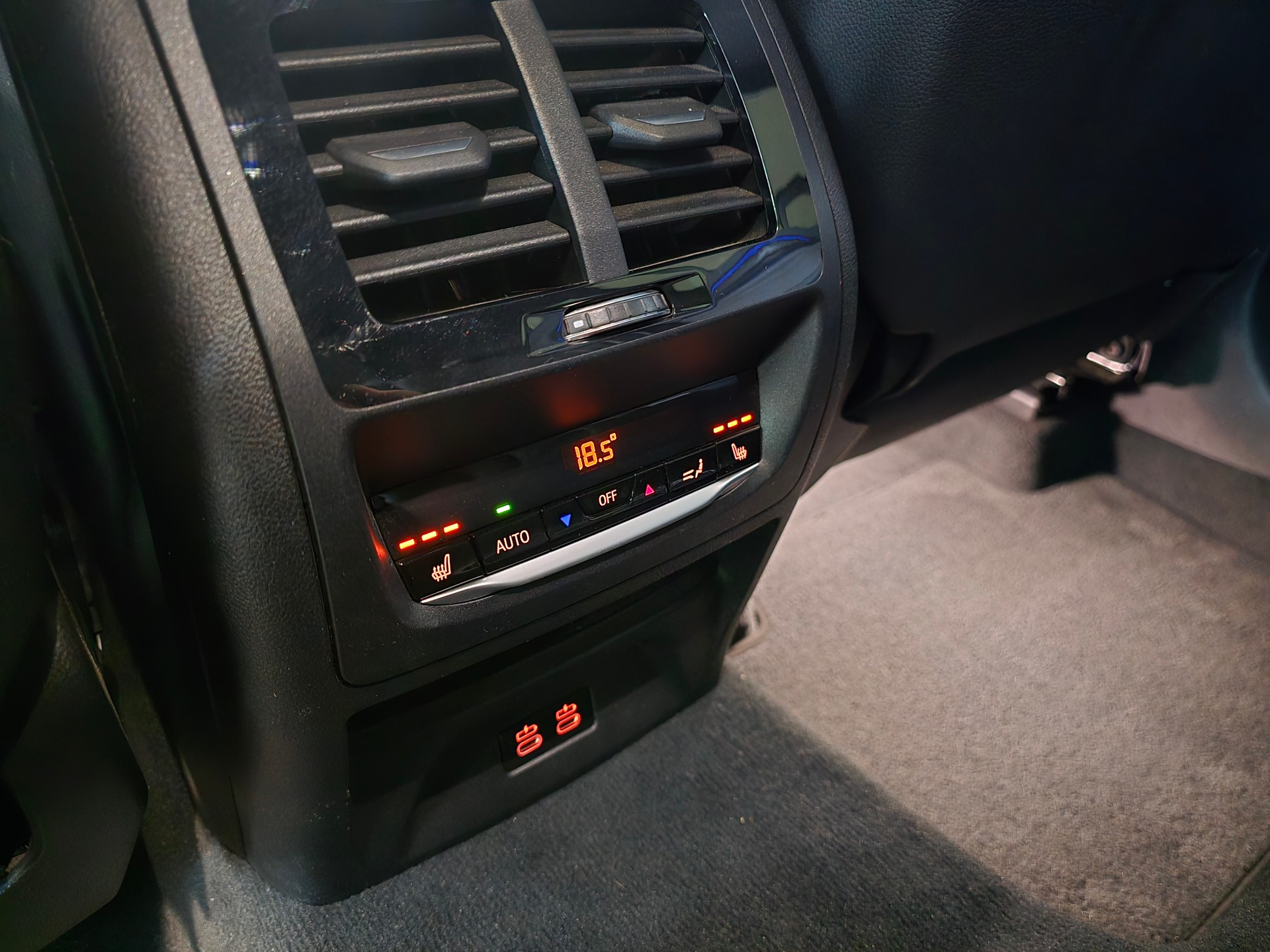 BMW X3 xDrive M Competition Steptronic-image-22