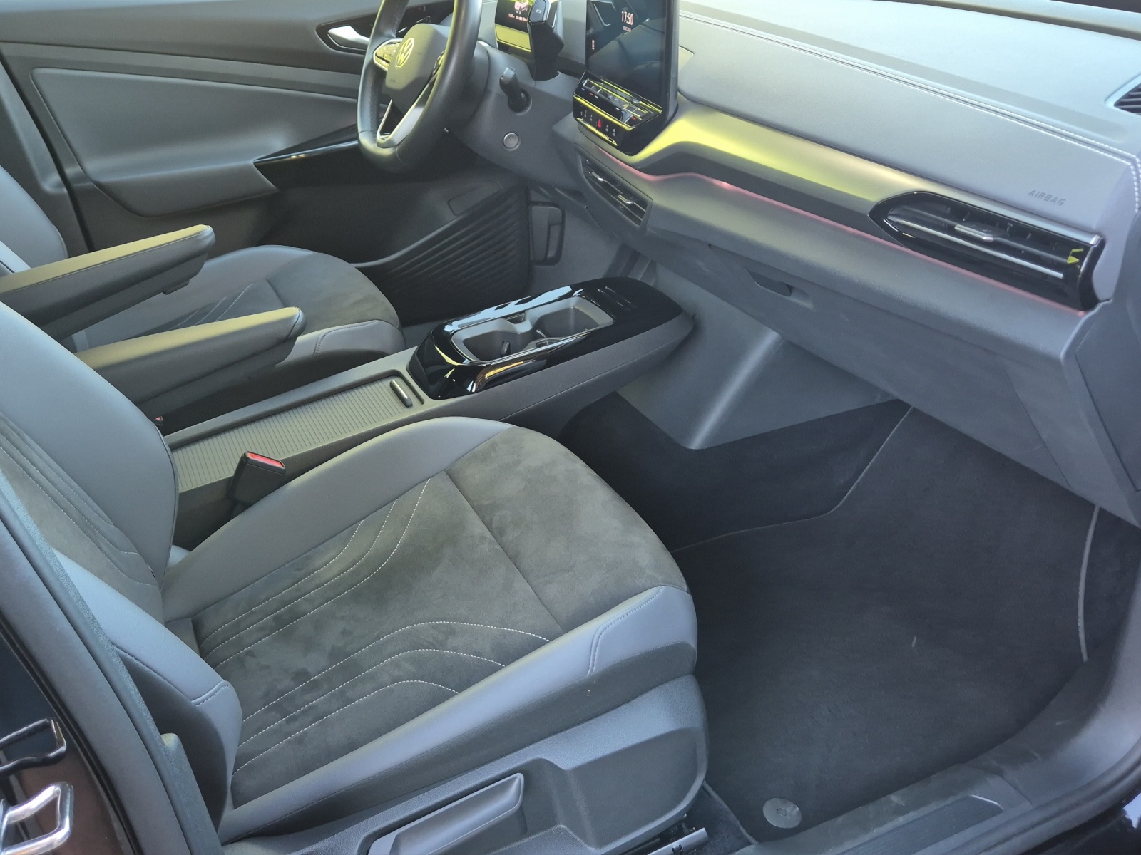 VW ID.5 Pro Performance 77 kWh 75 Edition*Head up Display*Anhängerkupplung*-image-20