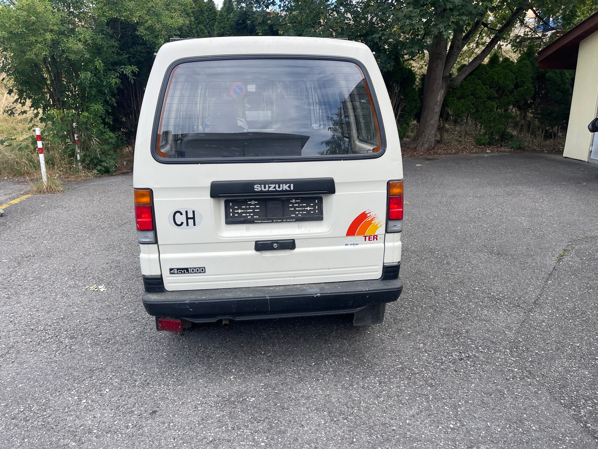 SUZUKI 1000 Van TA-image-3