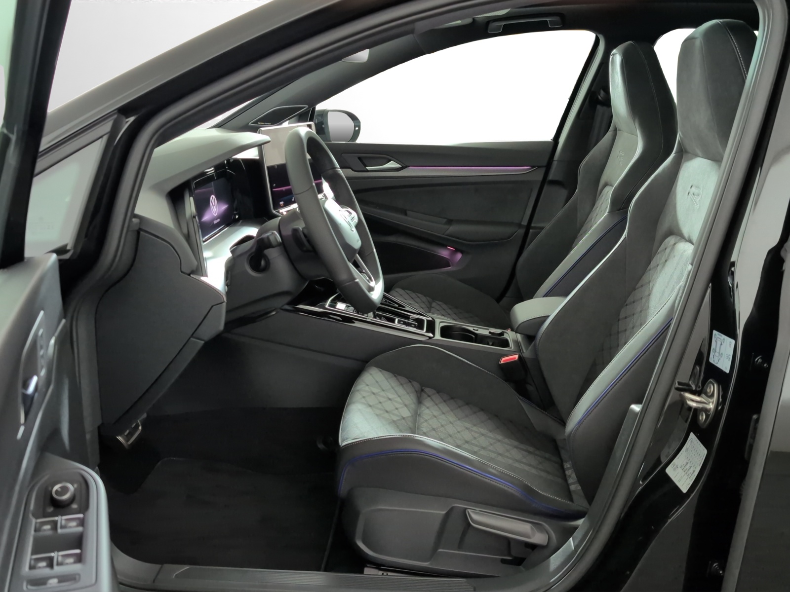 VW Golf Variant 2.0 TSI R-Line DSG 4 Motion-image-5