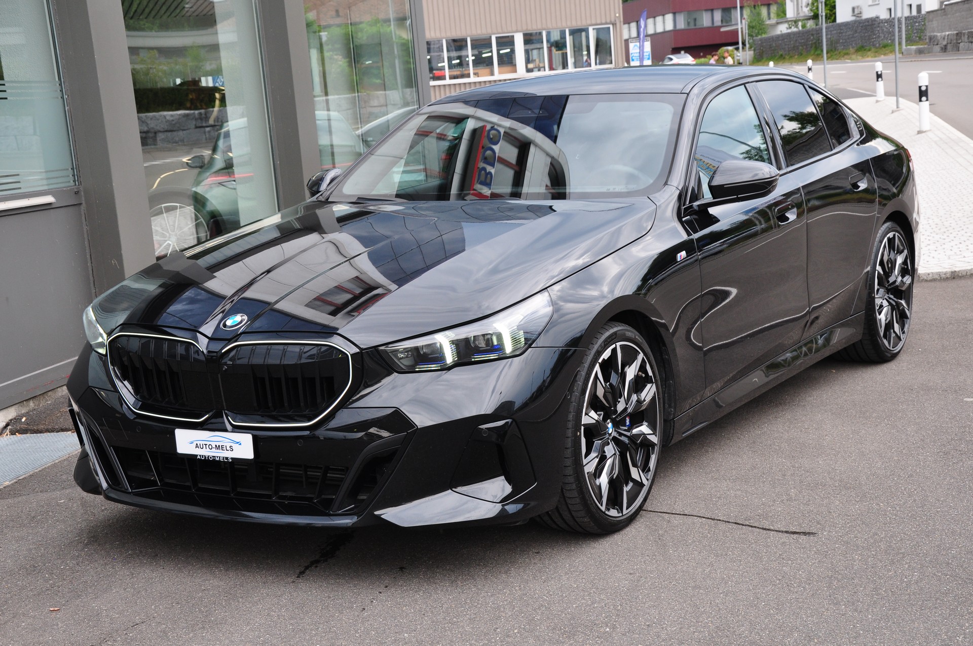 BMW 540d xDrive 48V M Sport Pro Steptronic-image-12