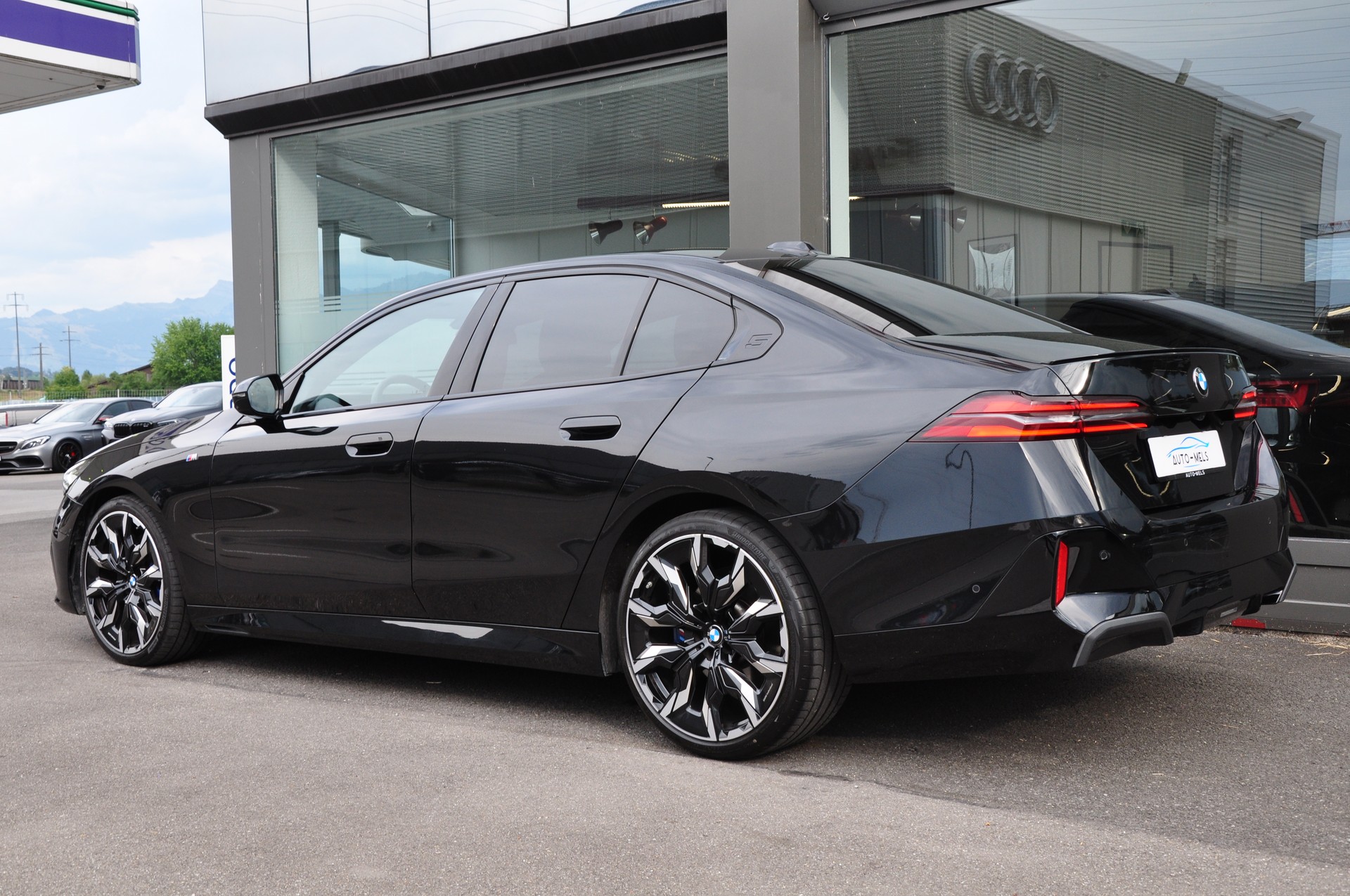 BMW 540d xDrive 48V M Sport Pro Steptronic-image-5