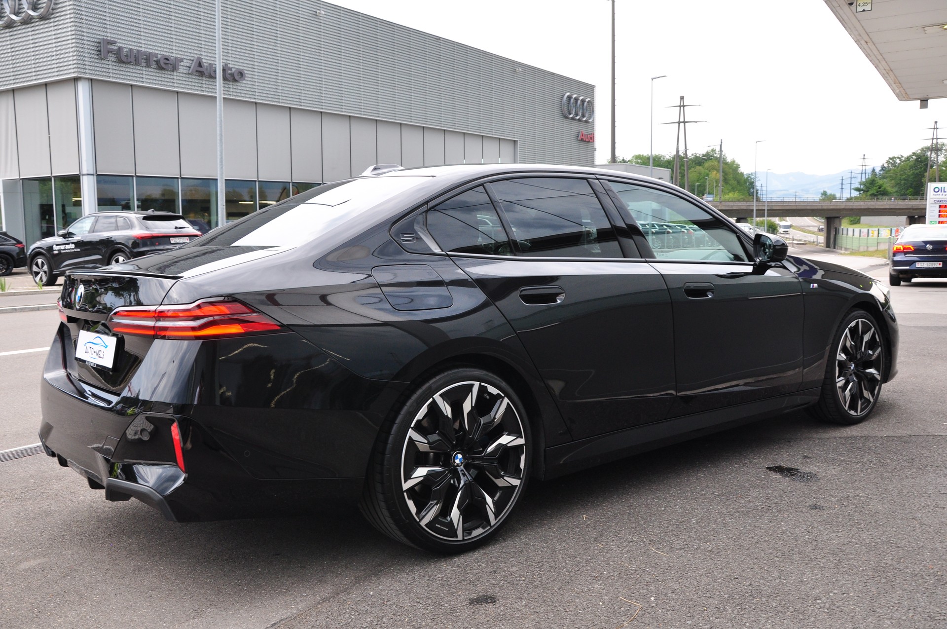 BMW 540d xDrive 48V M Sport Pro Steptronic-image-8