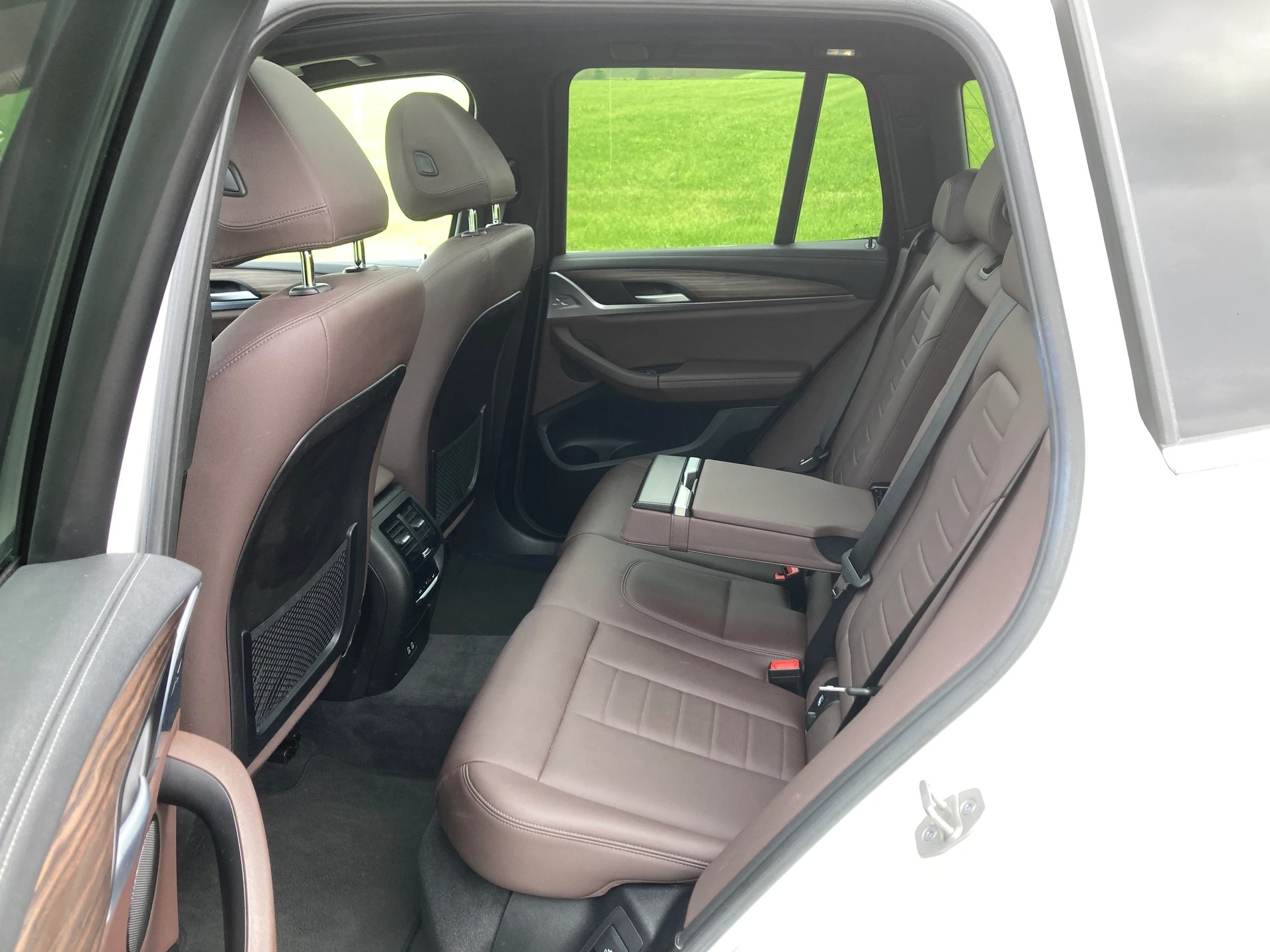 BMW iX3 Impressive-image-7