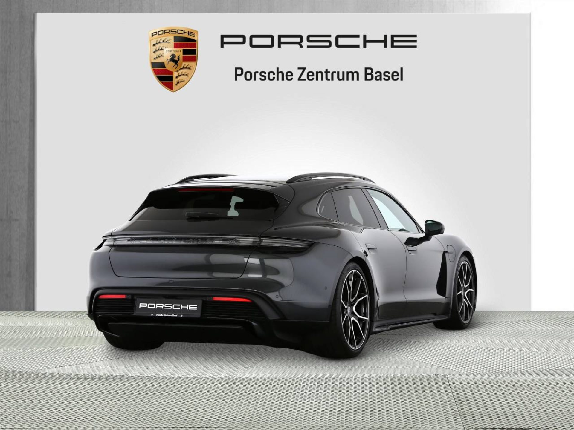 PORSCHE Taycan 4 Cross Turismo-showroom-element-2