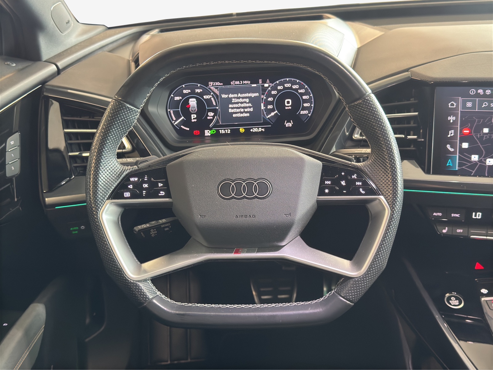 AUDI Q4 e-tron 50 quattro-image-9