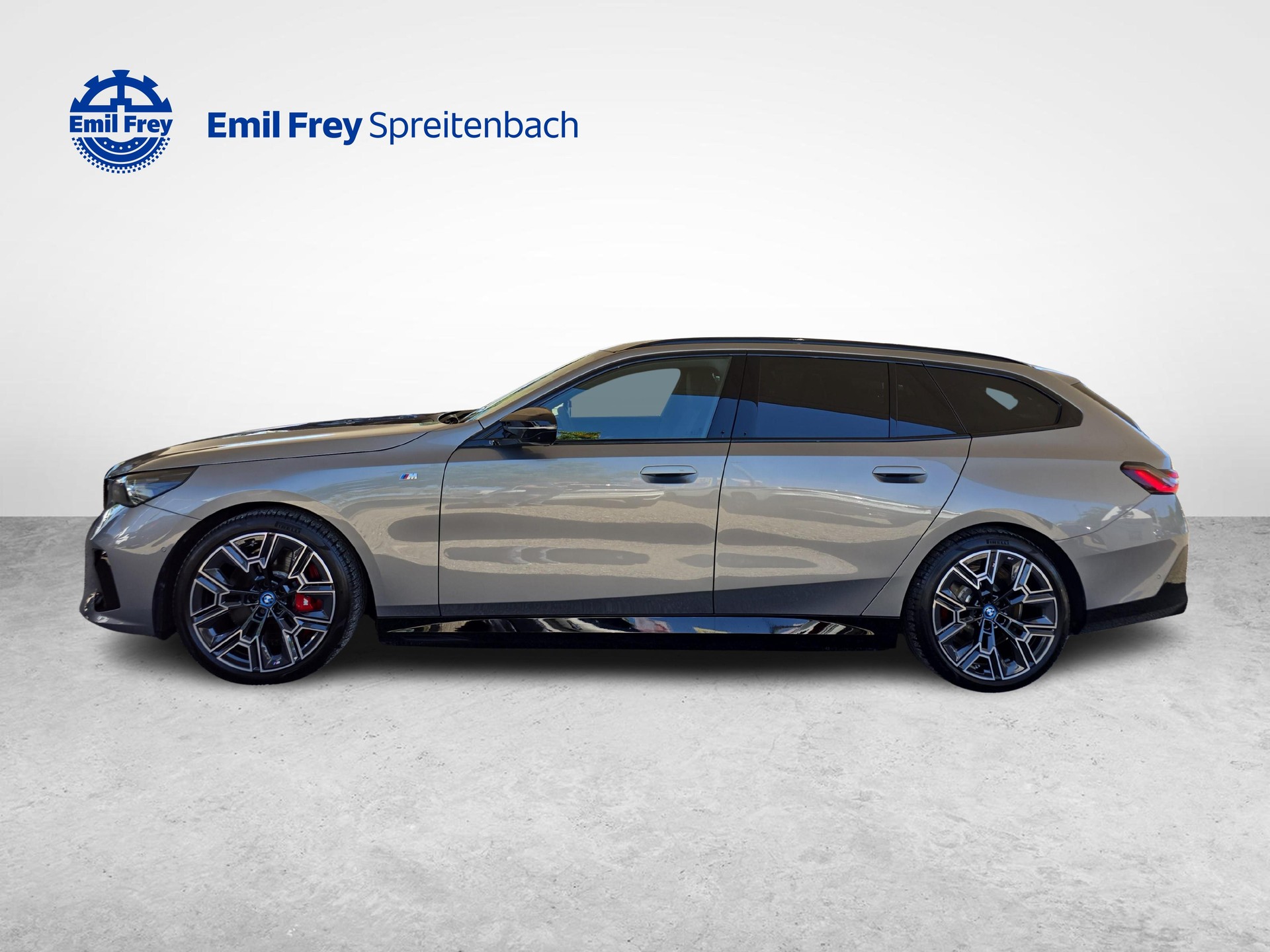 BMW i5 M60 xDrive / ab 0,99% Leasing bei Abschluss einer Protect Autoversicherung-image-2