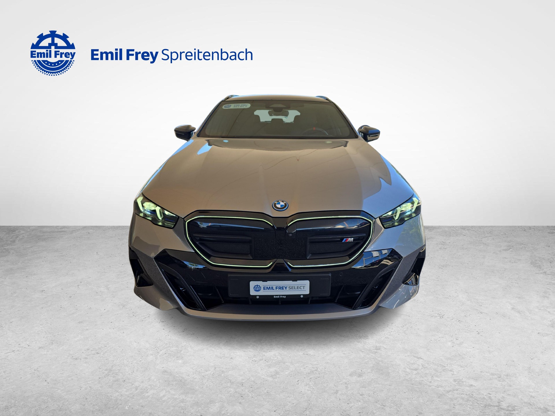 BMW i5 M60 xDrive-image-8
