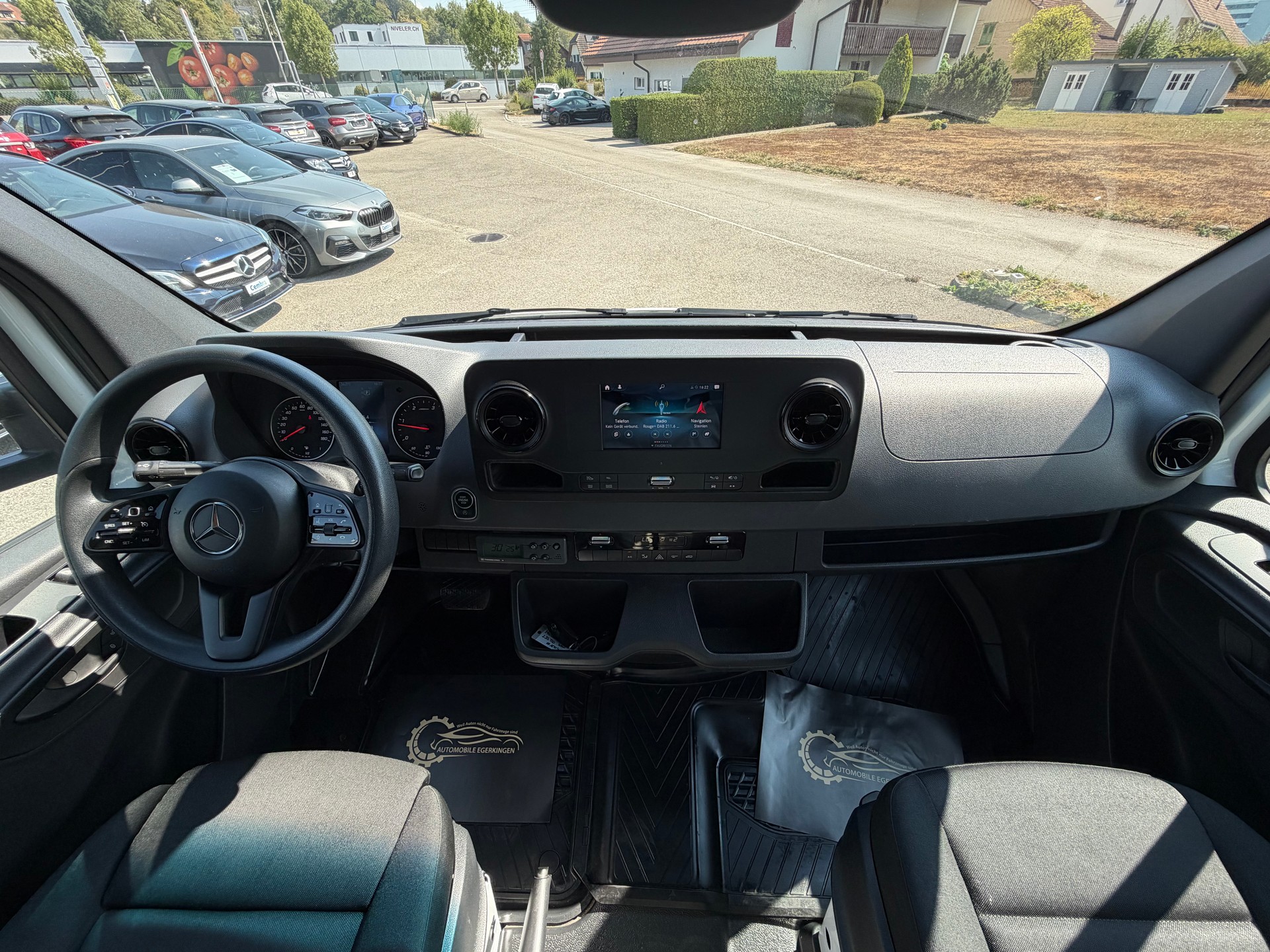 MERCEDES-BENZ Sprinter 317 CDI Kompakt 9G-TRONIC-image-12