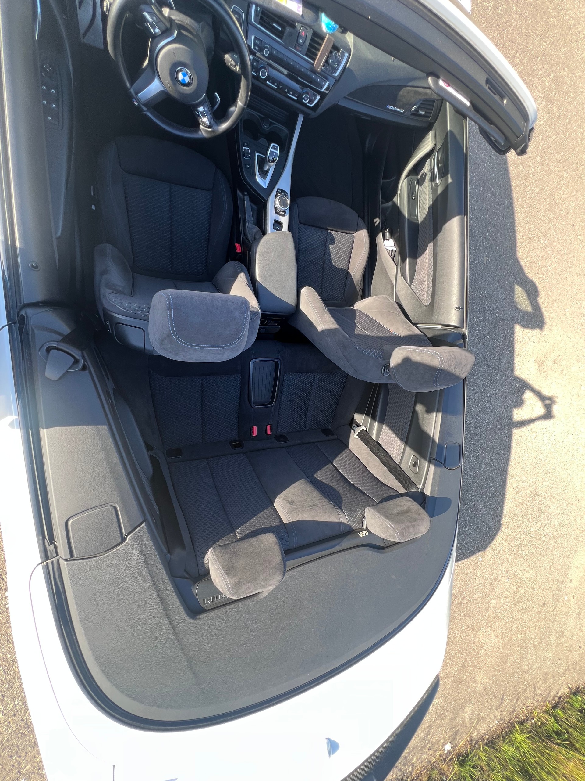 BMW M240i xDrive SAG-image-9