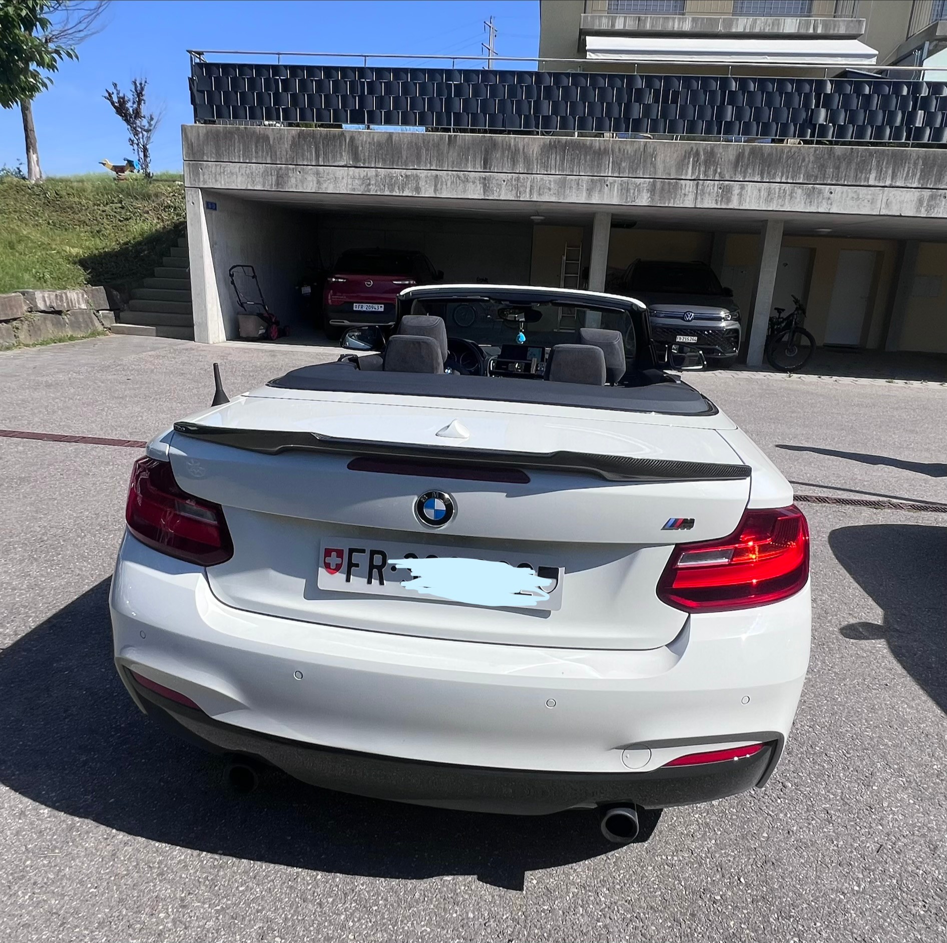 BMW M240i xDrive SAG-image-7