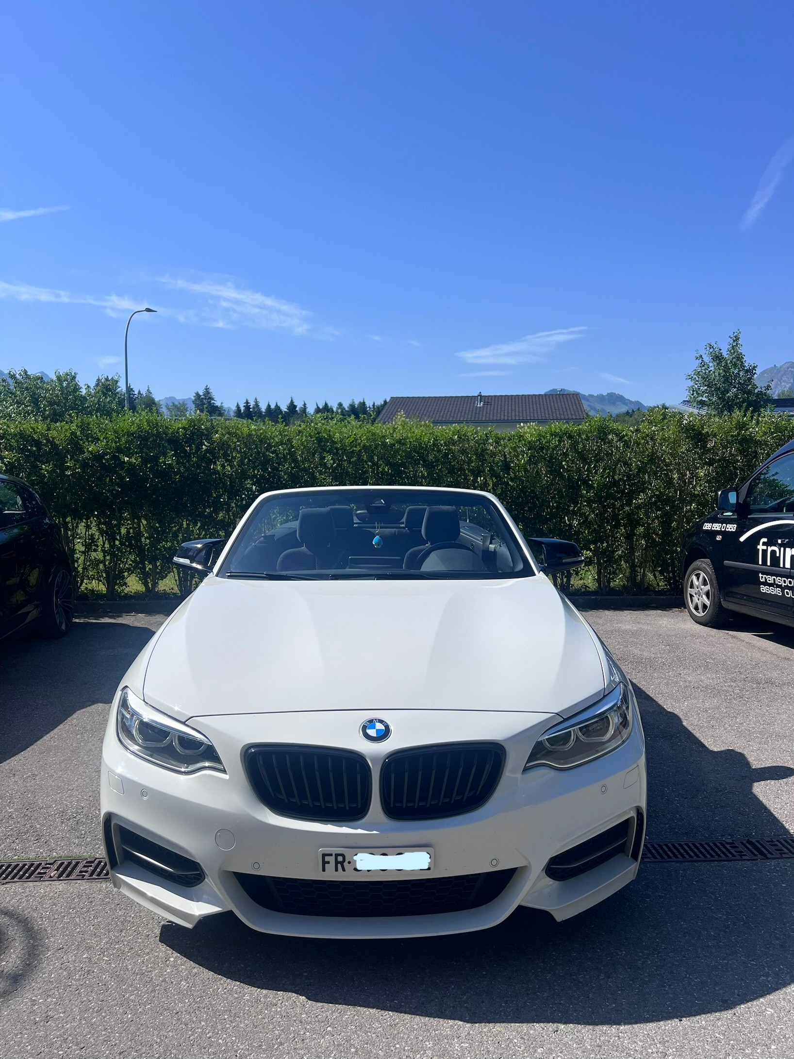BMW M240i xDrive SAG-image-2