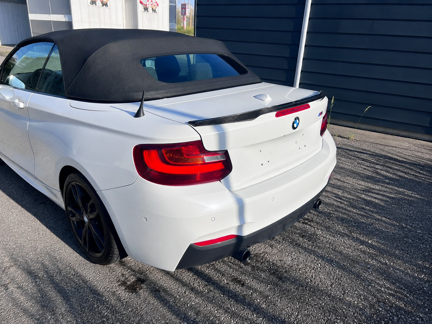 BMW M240i xDrive SAG-image-5
