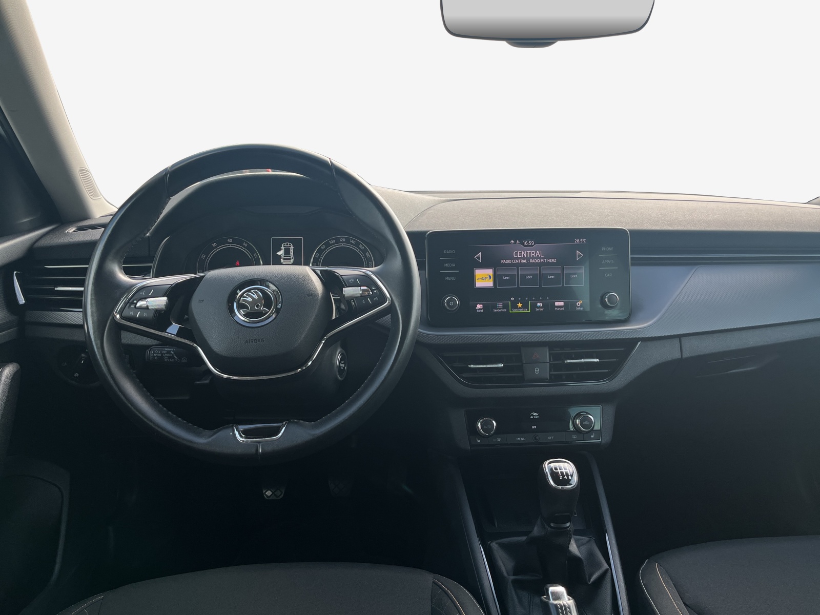 SKODA Kamiq 1.0 TSI Ambition-image-8