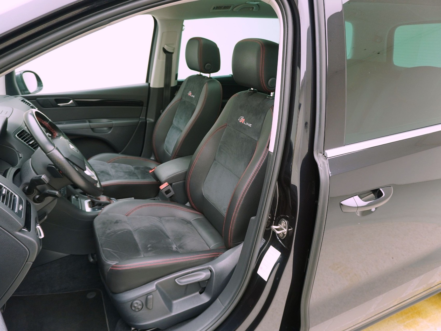 SEAT Alhambra 2.0 TSI DSG FR-Line-image-9