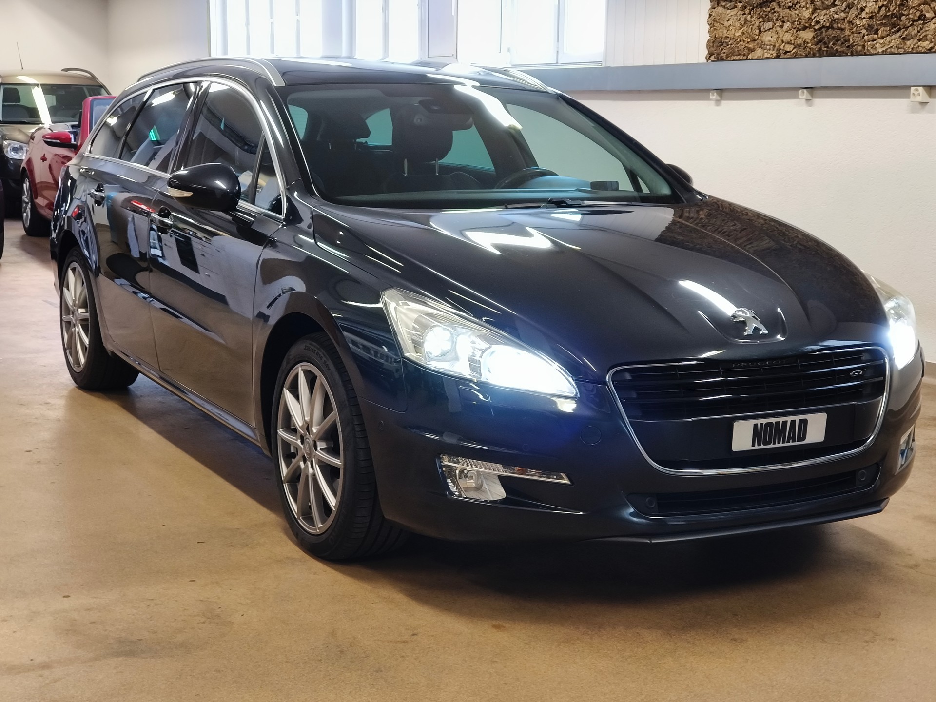 PEUGEOT 508 SW 2.2 HDI GT Automatic-image-5