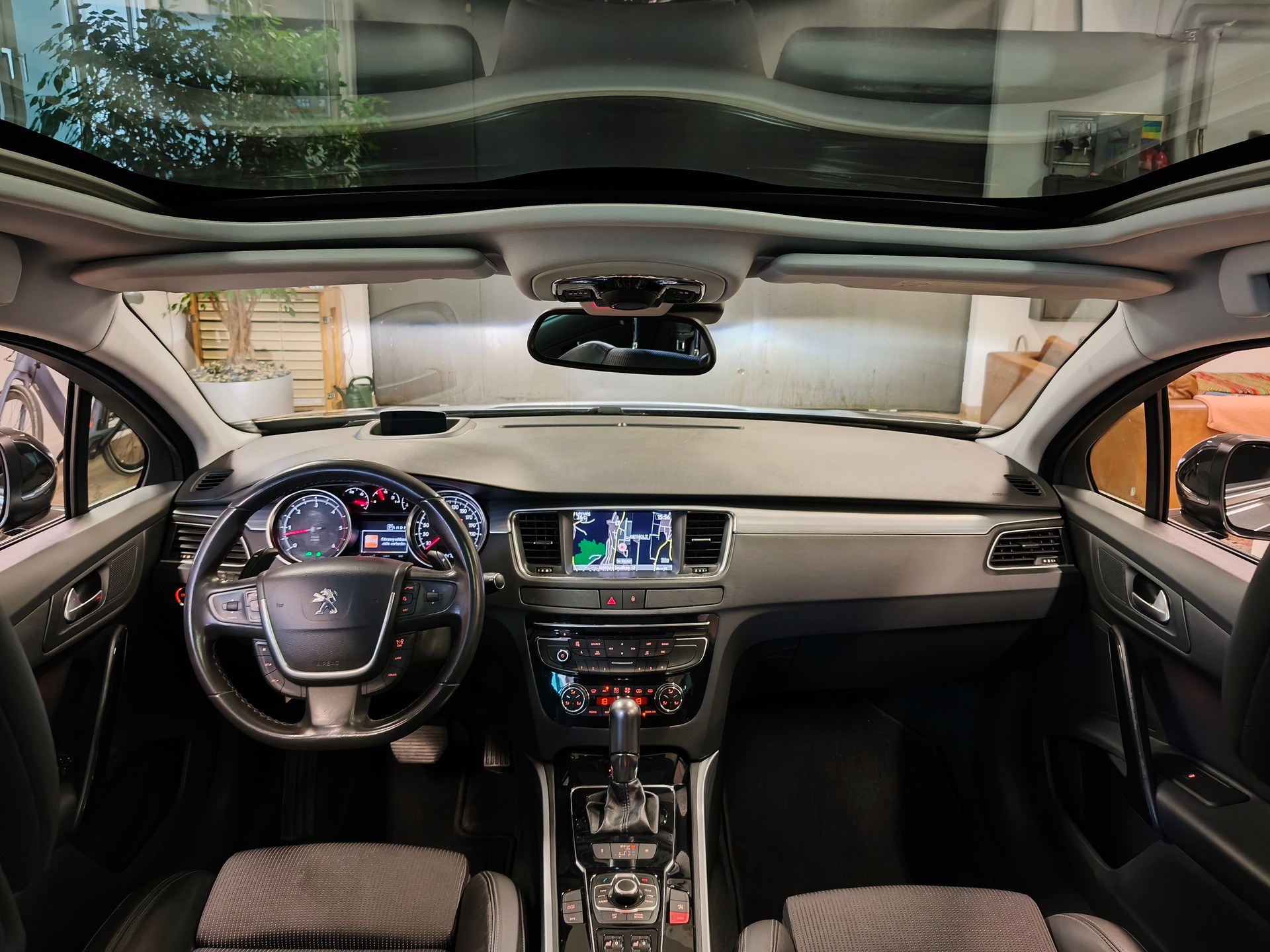 PEUGEOT 508 SW 2.2 HDI GT Automatic-image-17
