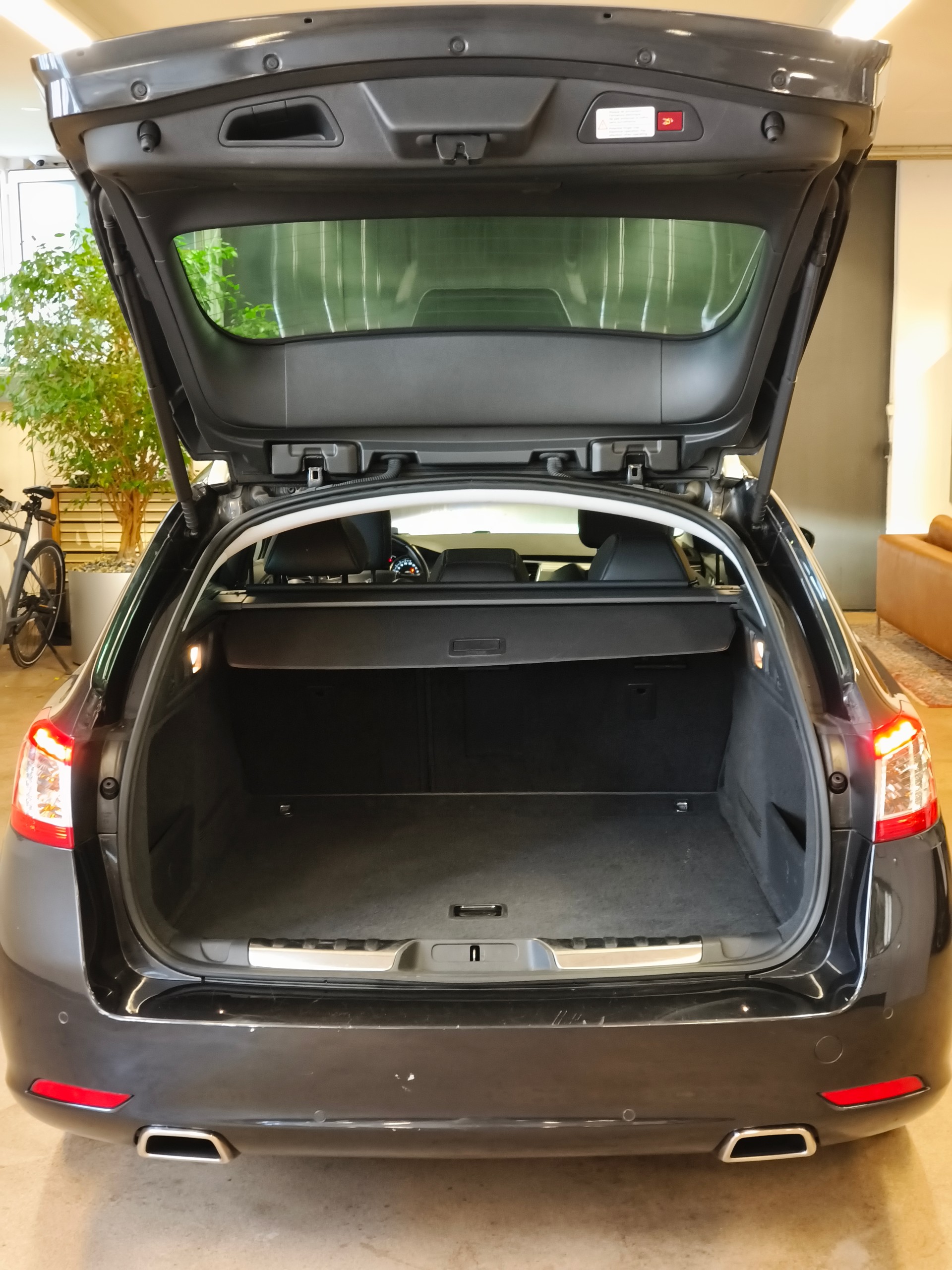 PEUGEOT 508 SW 2.2 HDI GT Automatic-image-21