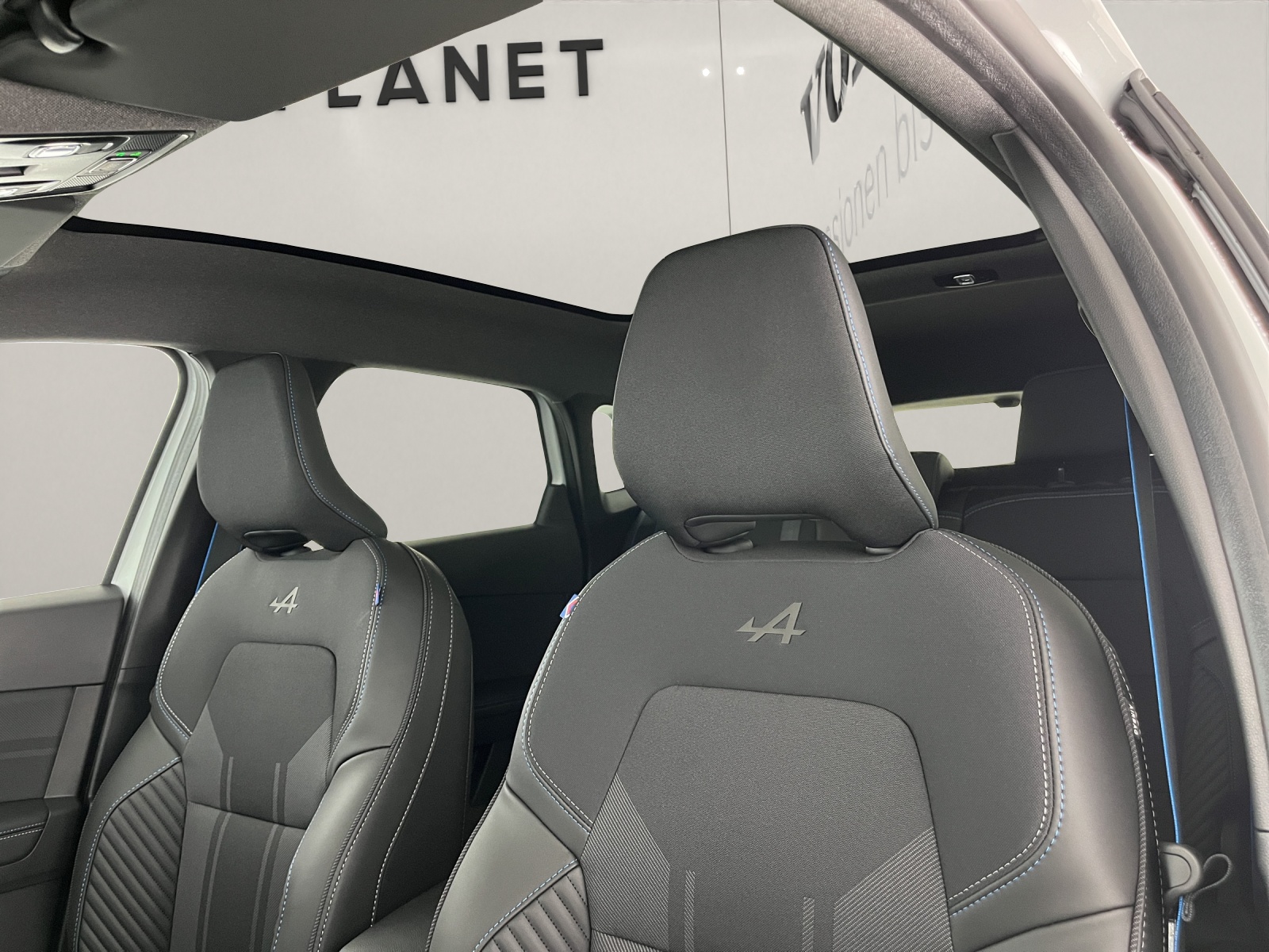 RENAULT Symbioz 1.8 E-Tech esprit Alpine-image-13