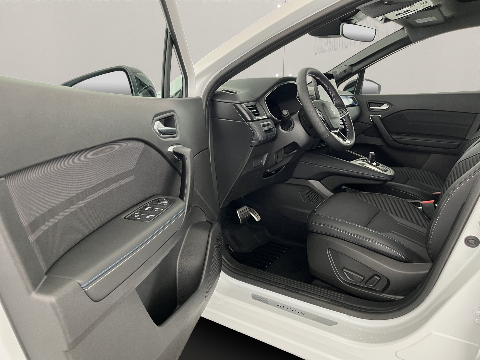 RENAULT Symbioz 1.8 E-Tech esprit Alpine-image-5