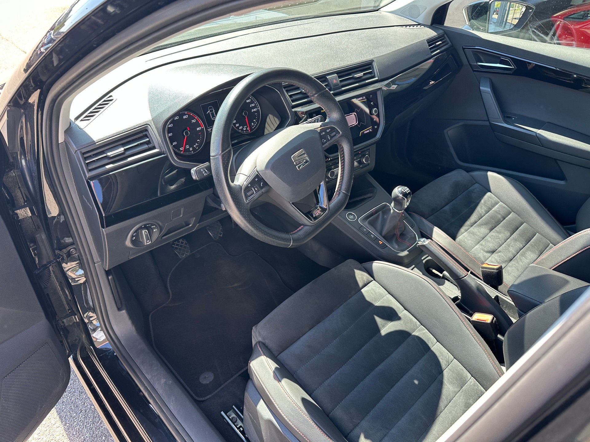 SEAT Ibiza 1.0 EcoTSI FR-image-12