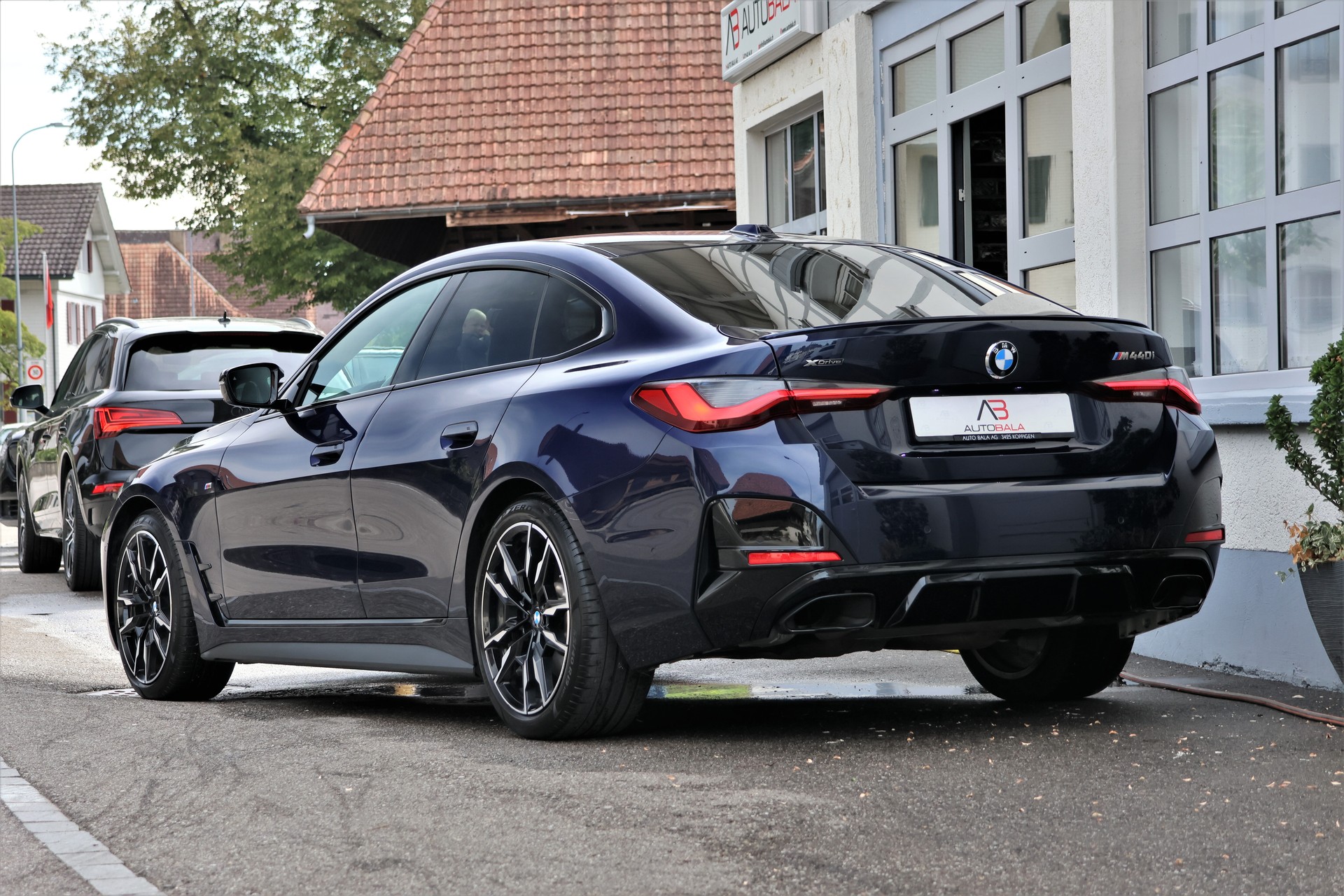 BMW M440i xDrive 48V Gran Coupé Steptronic (CH)-showroom-element-2