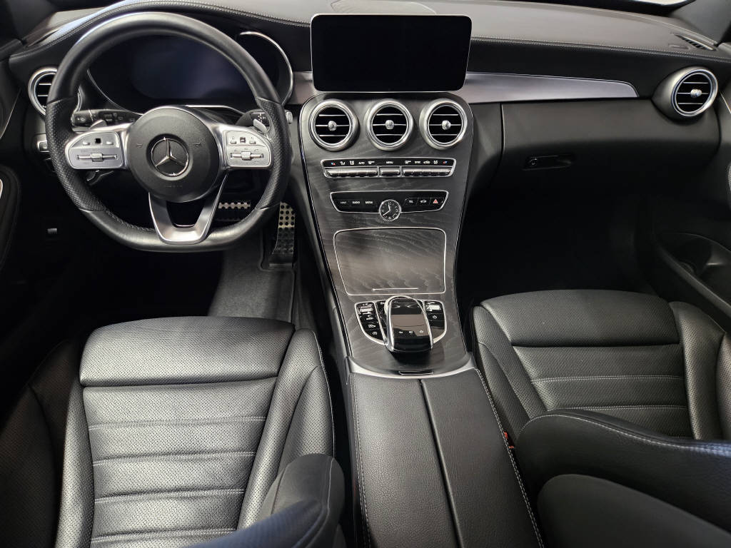 MERCEDES-BENZ C 300 d 4Matic AMG Line Kombi-image-7