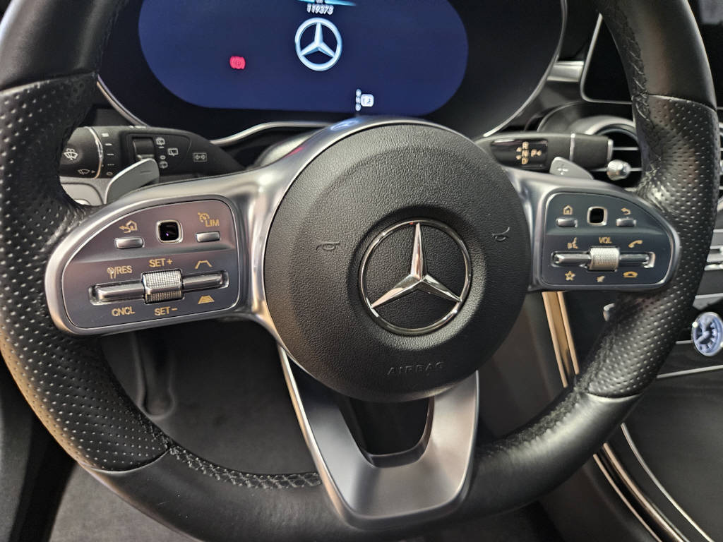 MERCEDES-BENZ C 300 d 4Matic AMG Line Kombi-image-8