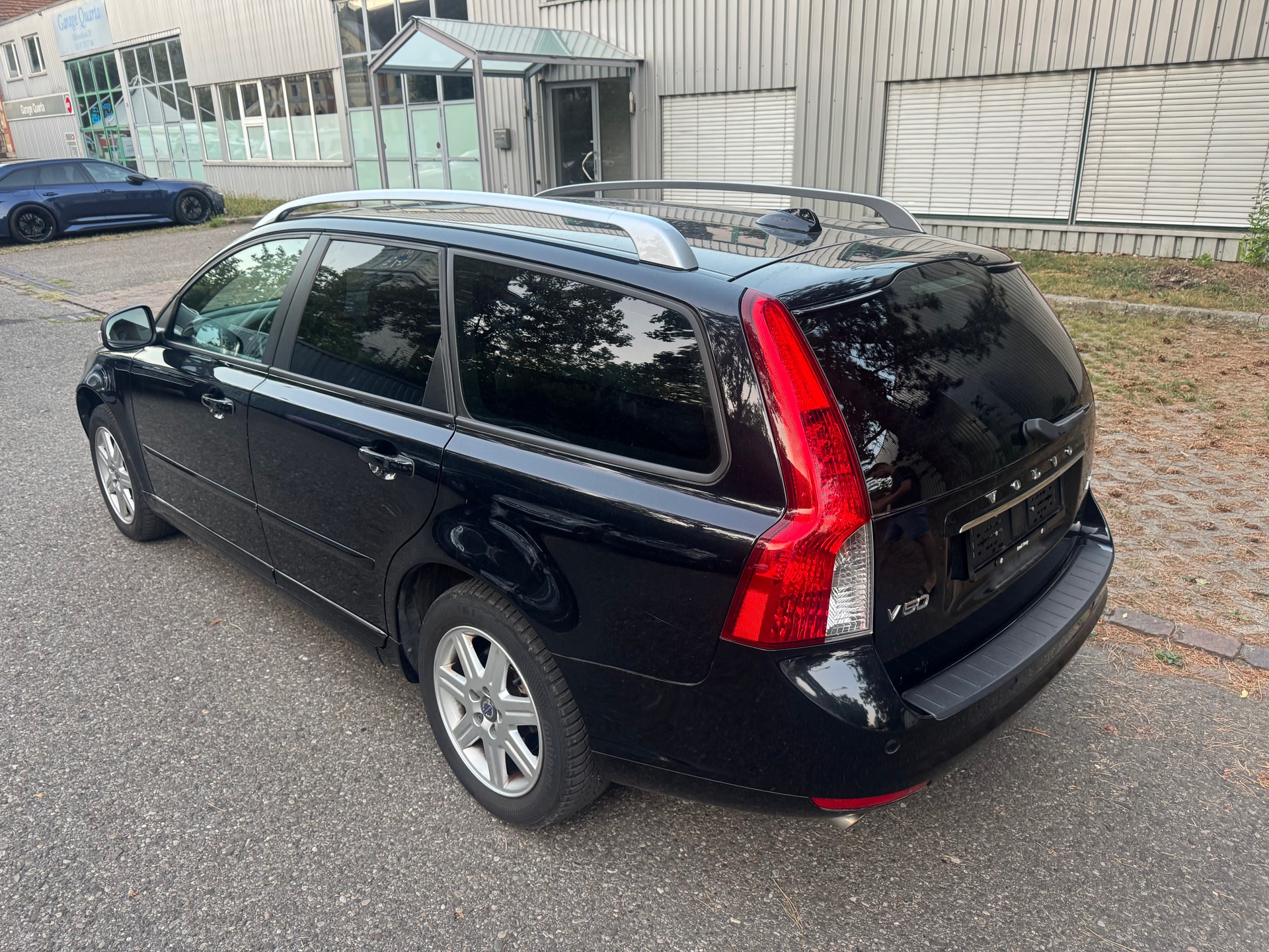 VOLVO V50 T5 AWD Summum Geartronic-image-4