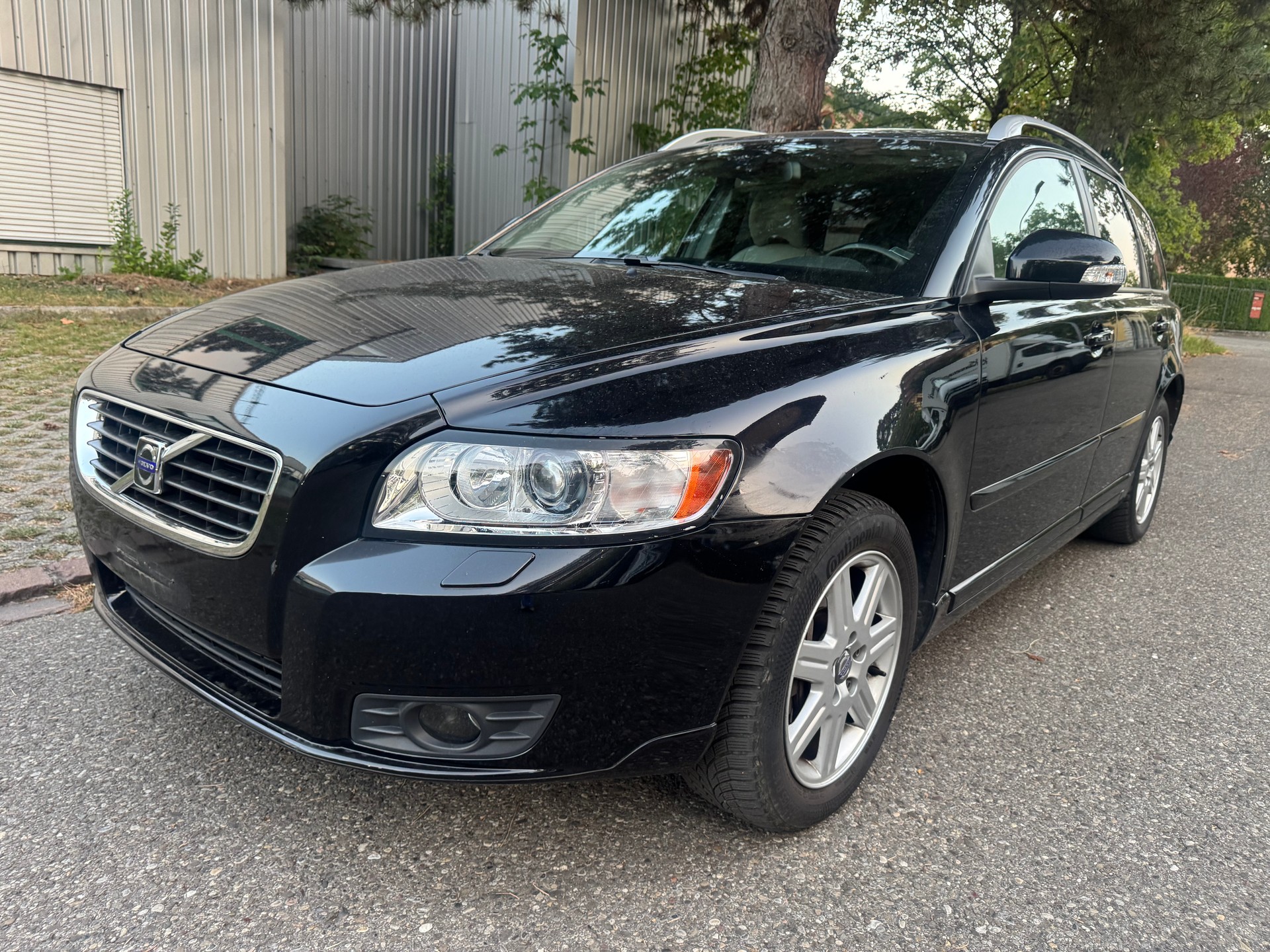 VOLVO V50 T5 AWD Summum Geartronic-image-0